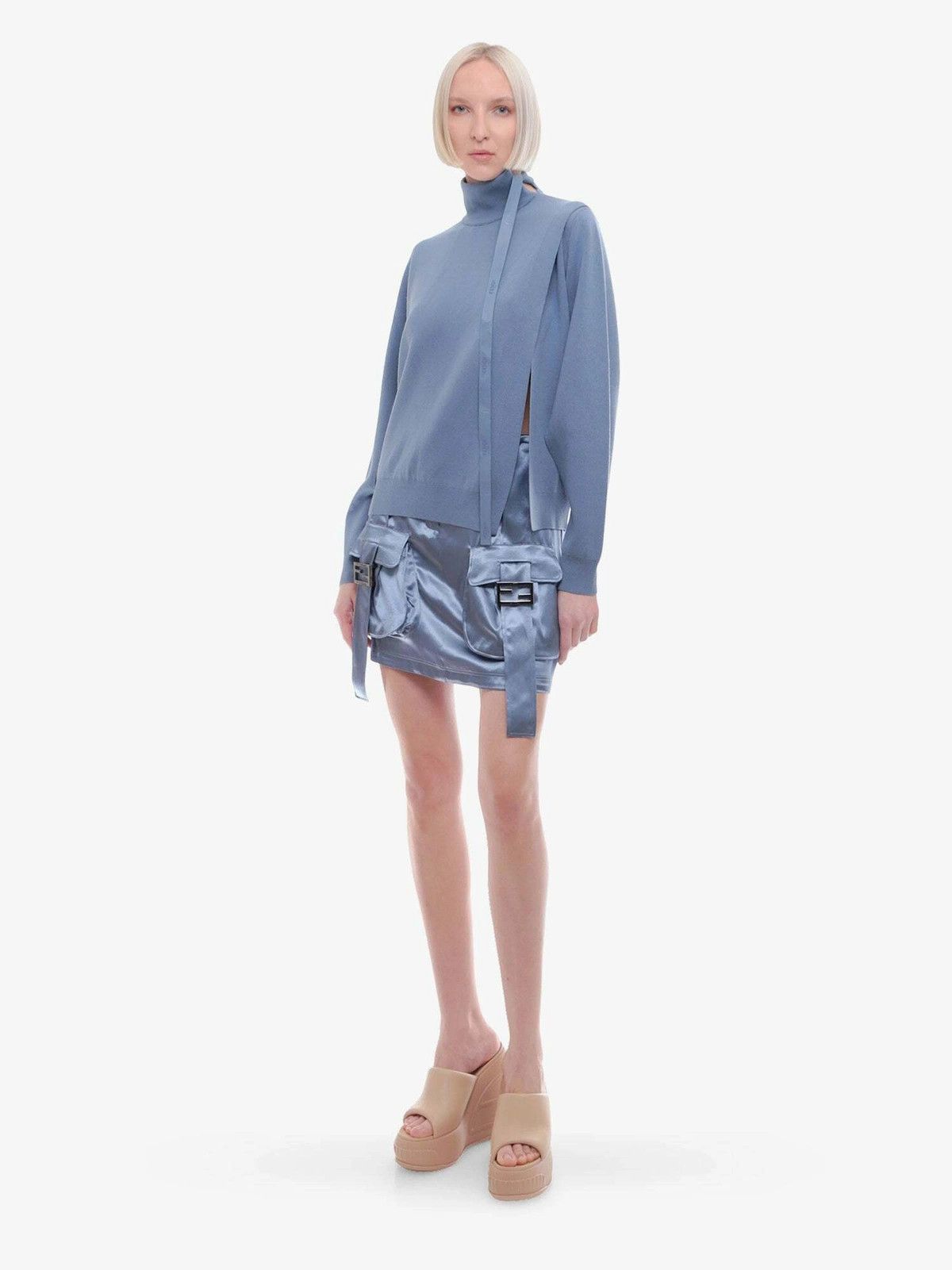 Fendi o1y0925 Turtleneck Sweater in Pastel Blue Size M / US 6-8 / IT 42-44 - 5 Thumbnail