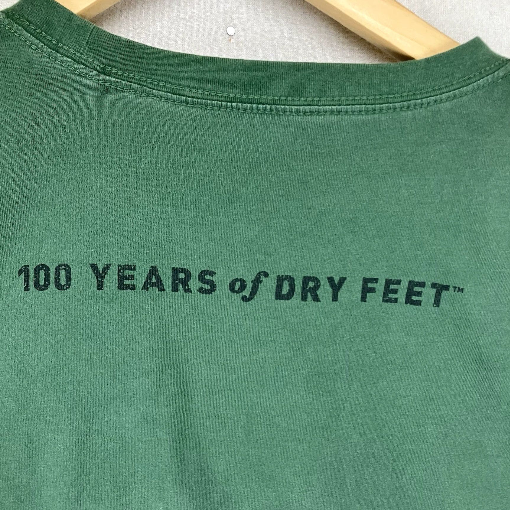 Vintage L.L. Bean T Shirt 2012 Forest Green Mens XL Cotton Crew Neck Logo 100 Years of Dry Feet Vintage? Size US XL / EU 56 / 4 - 4 Thumbnail