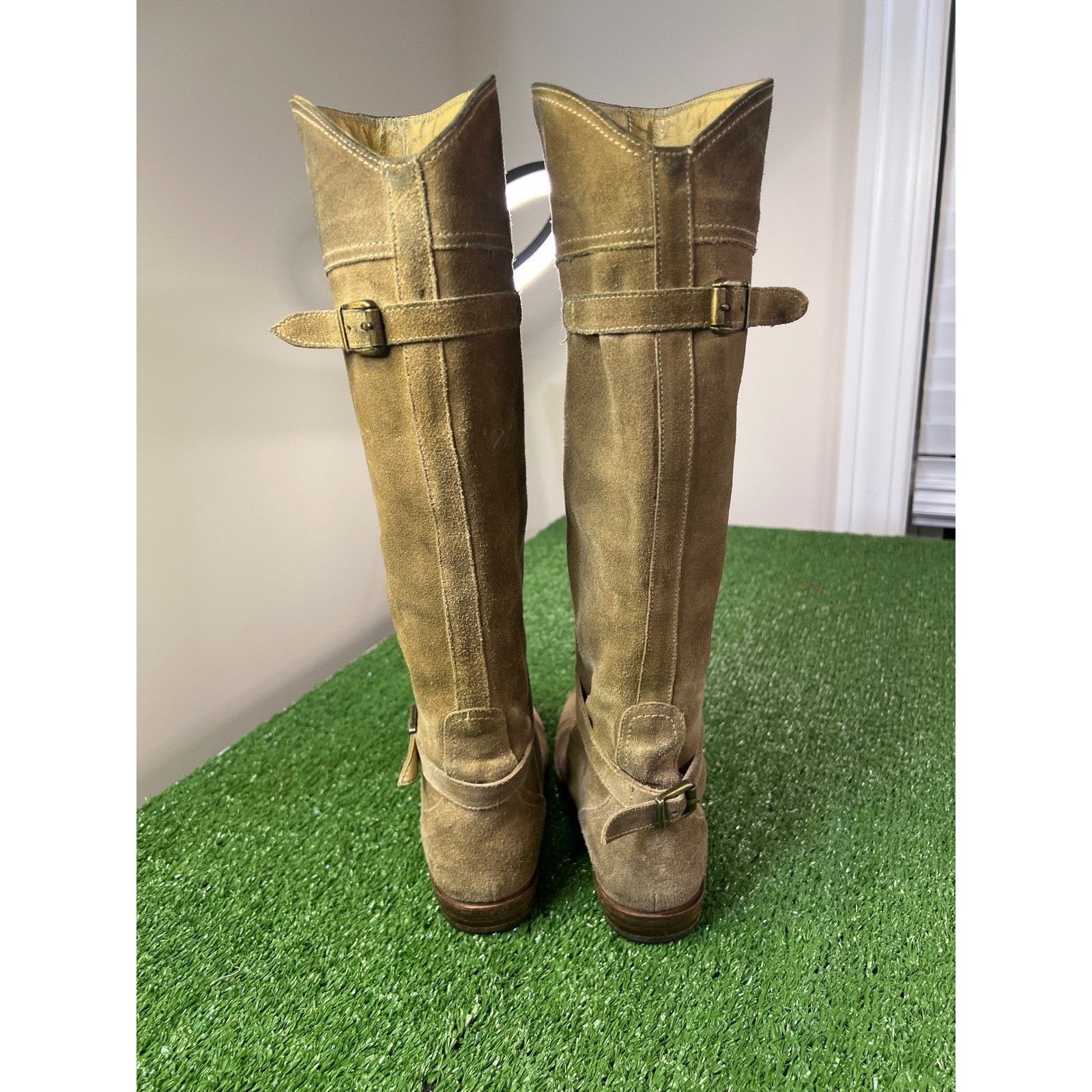 Frye Frye Dorado 77562 Button Back Zip Tall Suede Boots Womens 7 Size US 7 / IT 37 - 6 Thumbnail