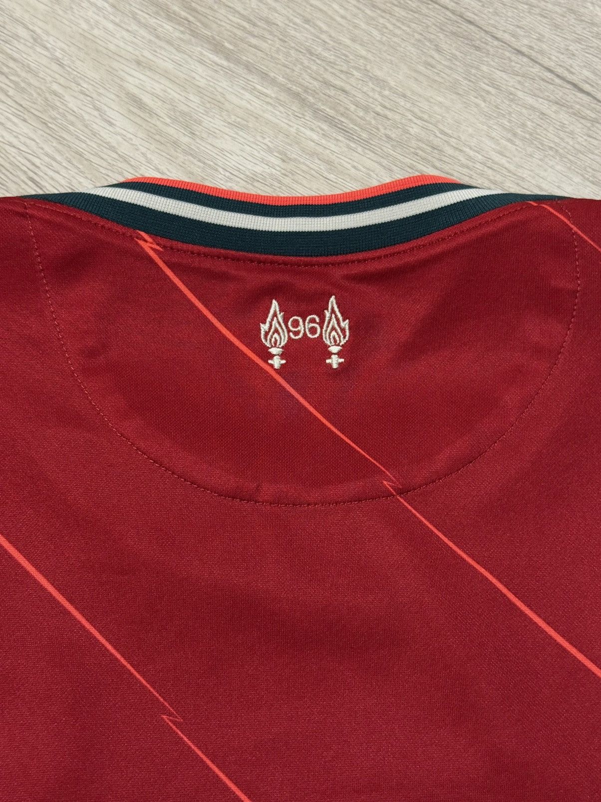 Nike 🔷Nike Liverpool 2021/22 Soccer jersey🔷 Size US L / EU 52-54 / 3 - 7 Thumbnail