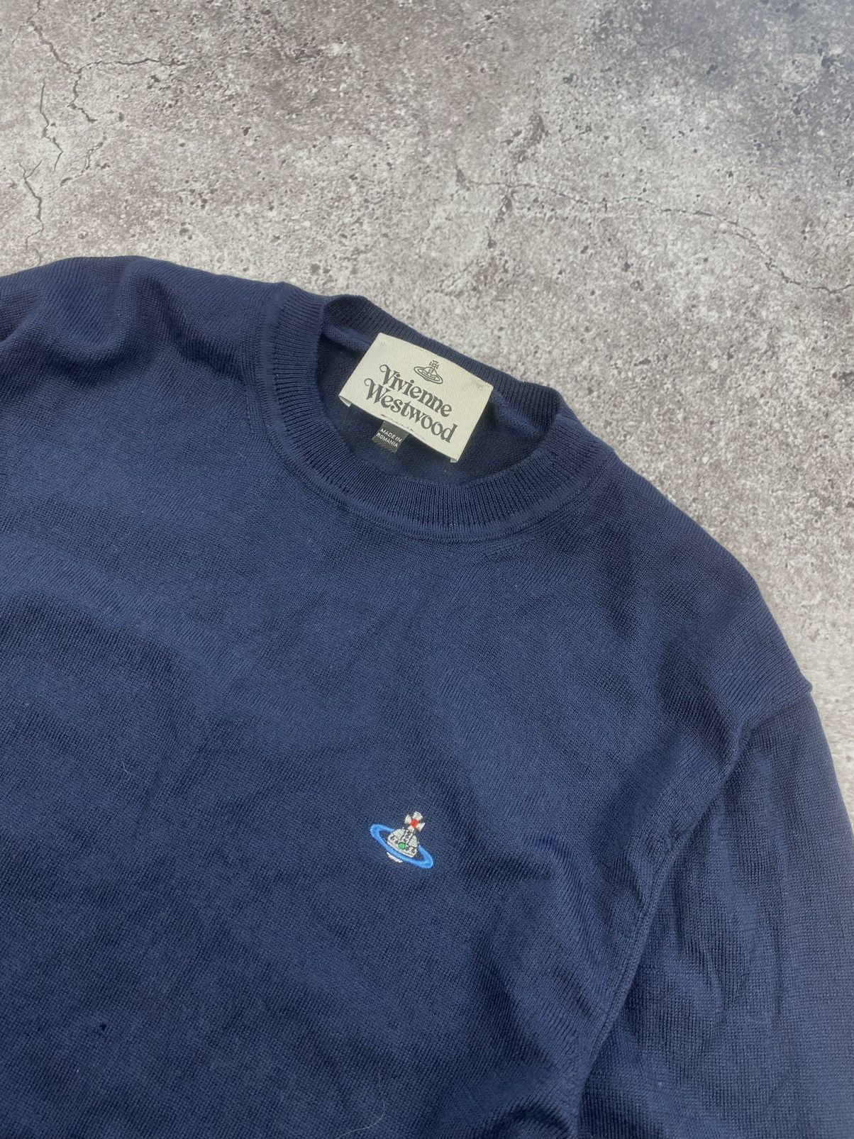 Vintage Vivienne Westwood Lana Wool distressed Sweater crew neck Size US M / EU 48-50 / 2 - 2 Thumbnail