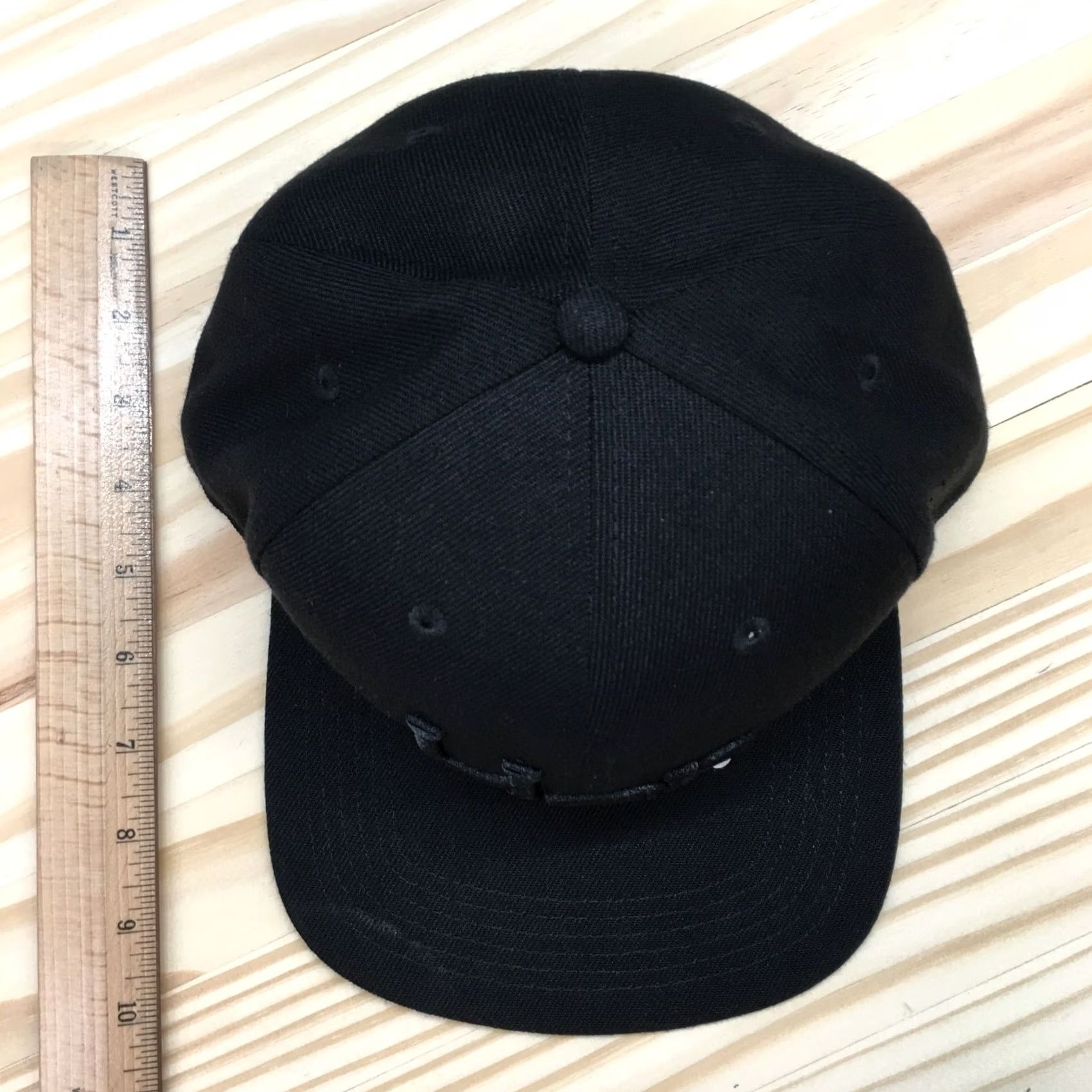 Logo 7 Womens Snapback Hat Black One Size Adjustable Flat Brim Embroidered Logo Size ONE SIZE - 4 Thumbnail