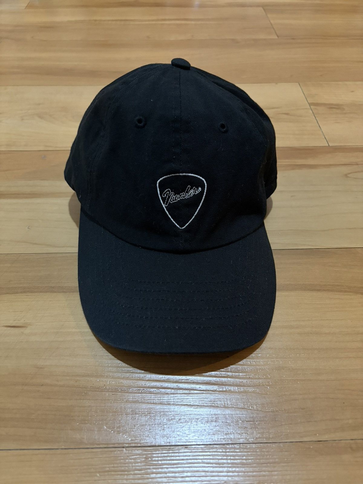 Number (N)ine Number (n)ine pick guitar cap Size ONE SIZE - 1 Thumbnail