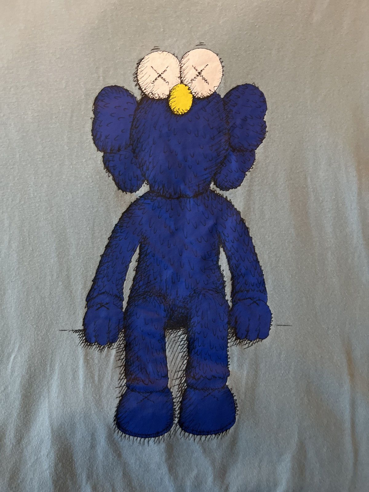 Kaws × Uniqlo Kaws x Uniqlo blue figurine Size US XXL / EU 58 / 5 - 3 Thumbnail