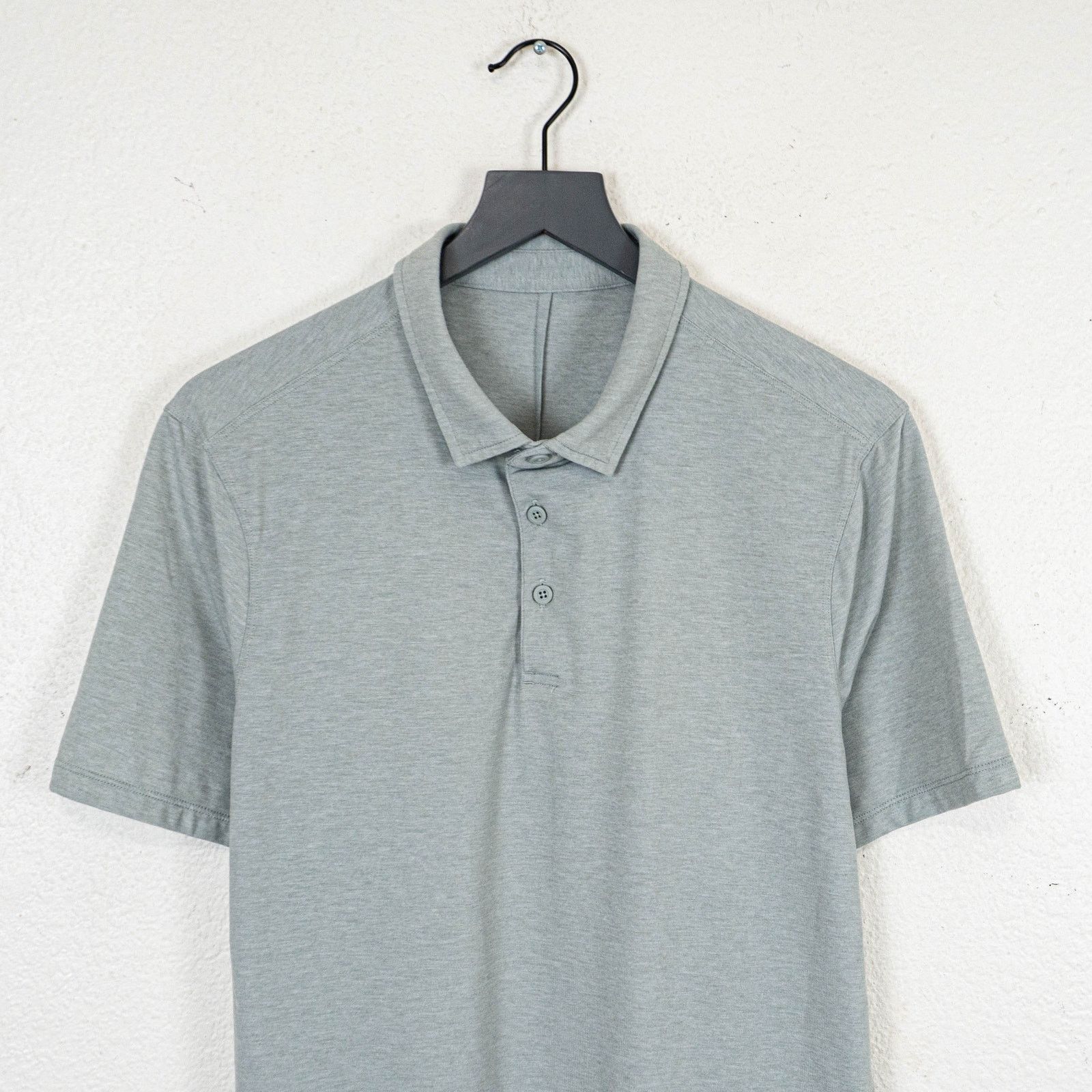 Lululemon Lululemon Evolution Short Sleeve Polo Mint heater Medium Size US M / EU 48-50 / 2 - 2 Thumbnail
