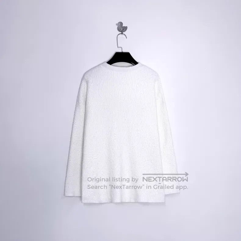 Balenciaga Balenciaga White Floral Double B Buckle Letter Logo Knit S Size US XS / EU 42 / 0 - 2 Thumbnail
