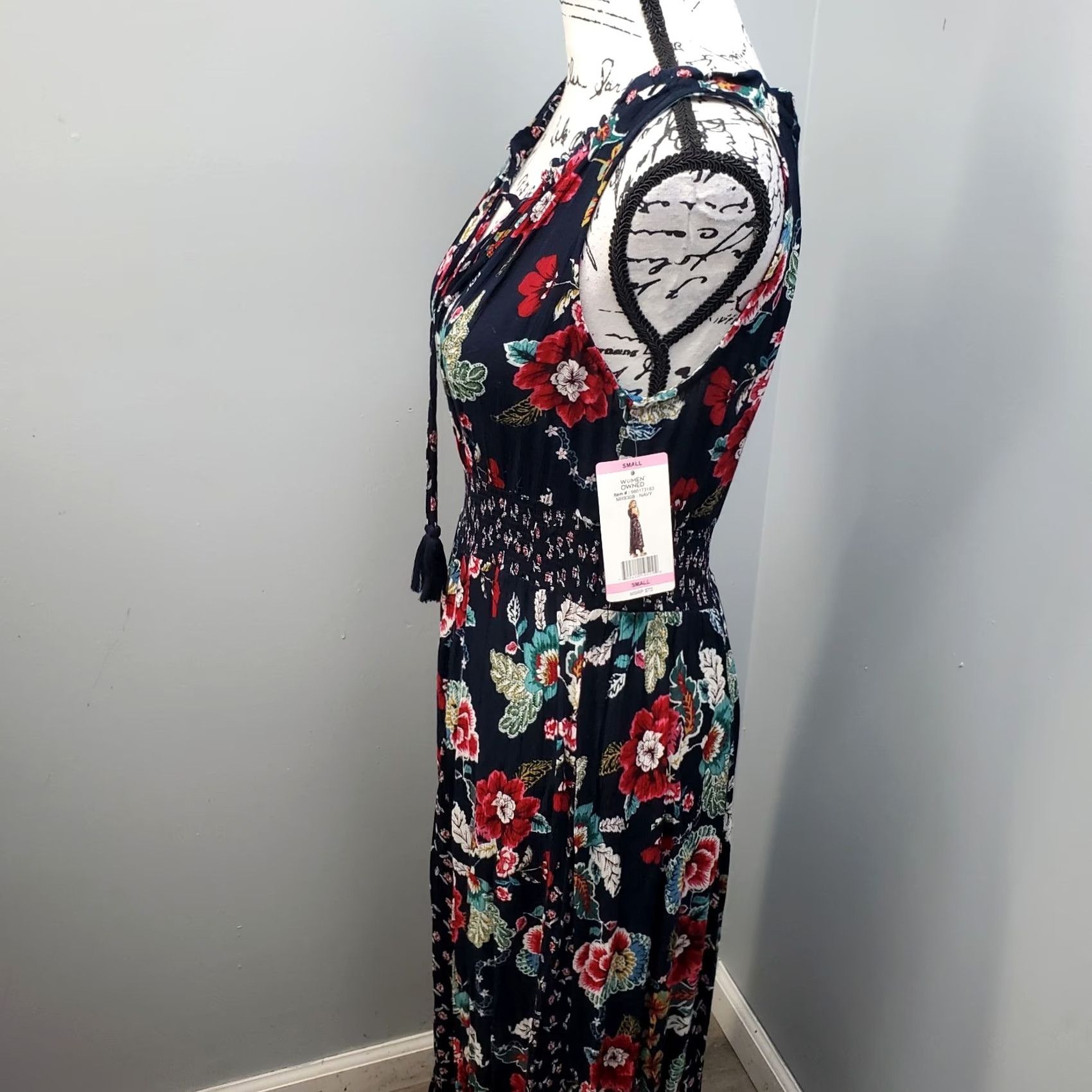 Vintage Bila Maxi Dress Womens S Multi Floral Smocked Waist Tie Front Handkerchief Hem Dress Size S / US 4 / IT 40 - 5 Thumbnail