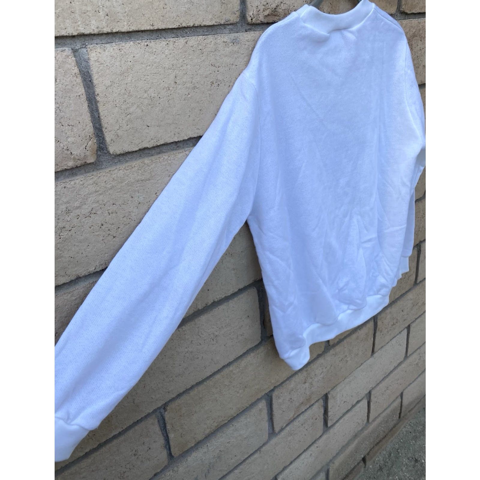 Vintage VINTAGE Elan Casual Designs Trinity College Dublin Sweatshirt Crew Neck Long Sleeve White 50/50 Cotton Polyester Men L Ireland Graphic Print Size US L / EU 52-54 / 3 - 7 Thumbnail