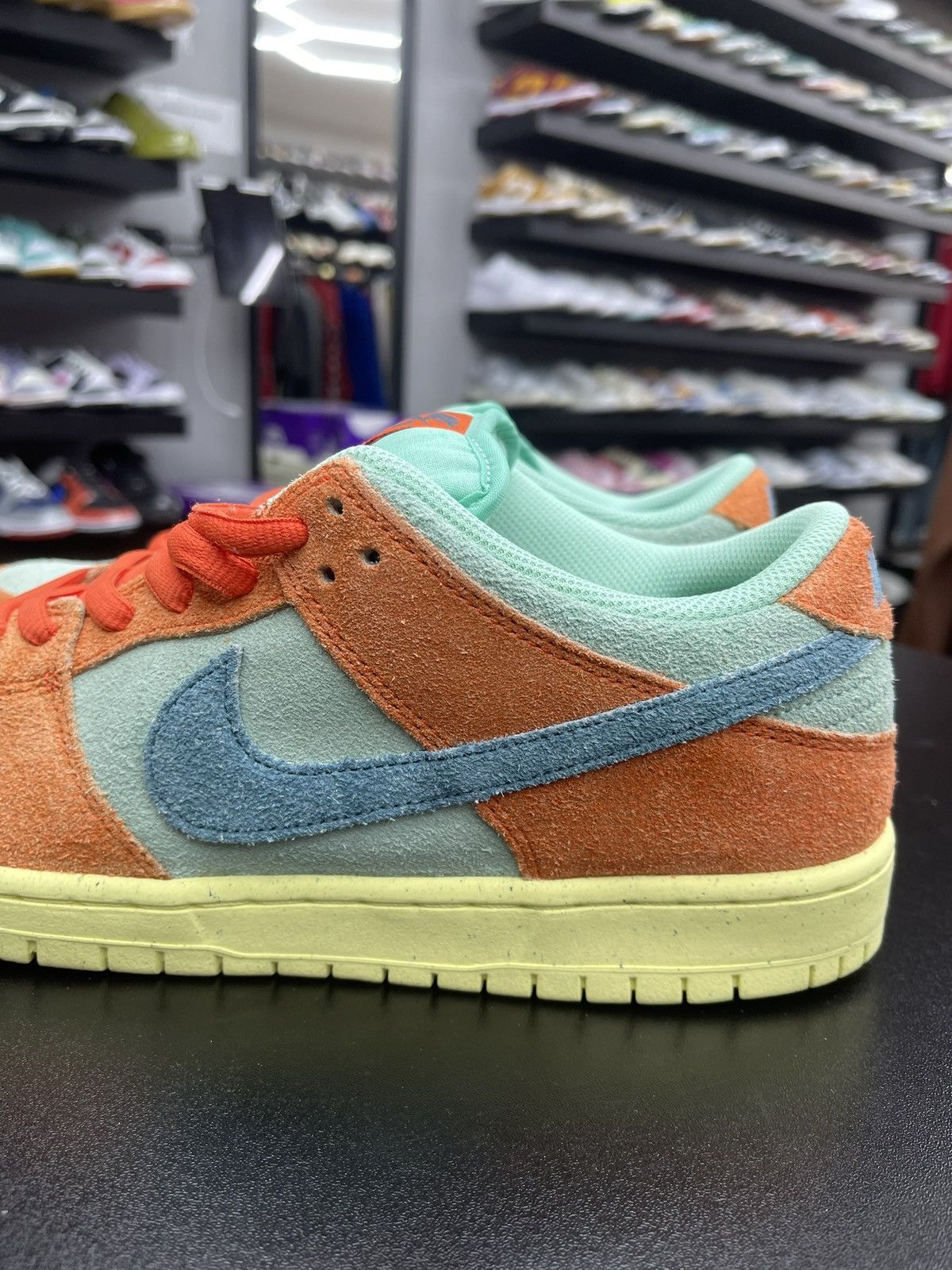 Nike Size 11 - Nike Dunk Low SB Orange Emerald Rise Size US 11 / EU 44 - 5 Thumbnail
