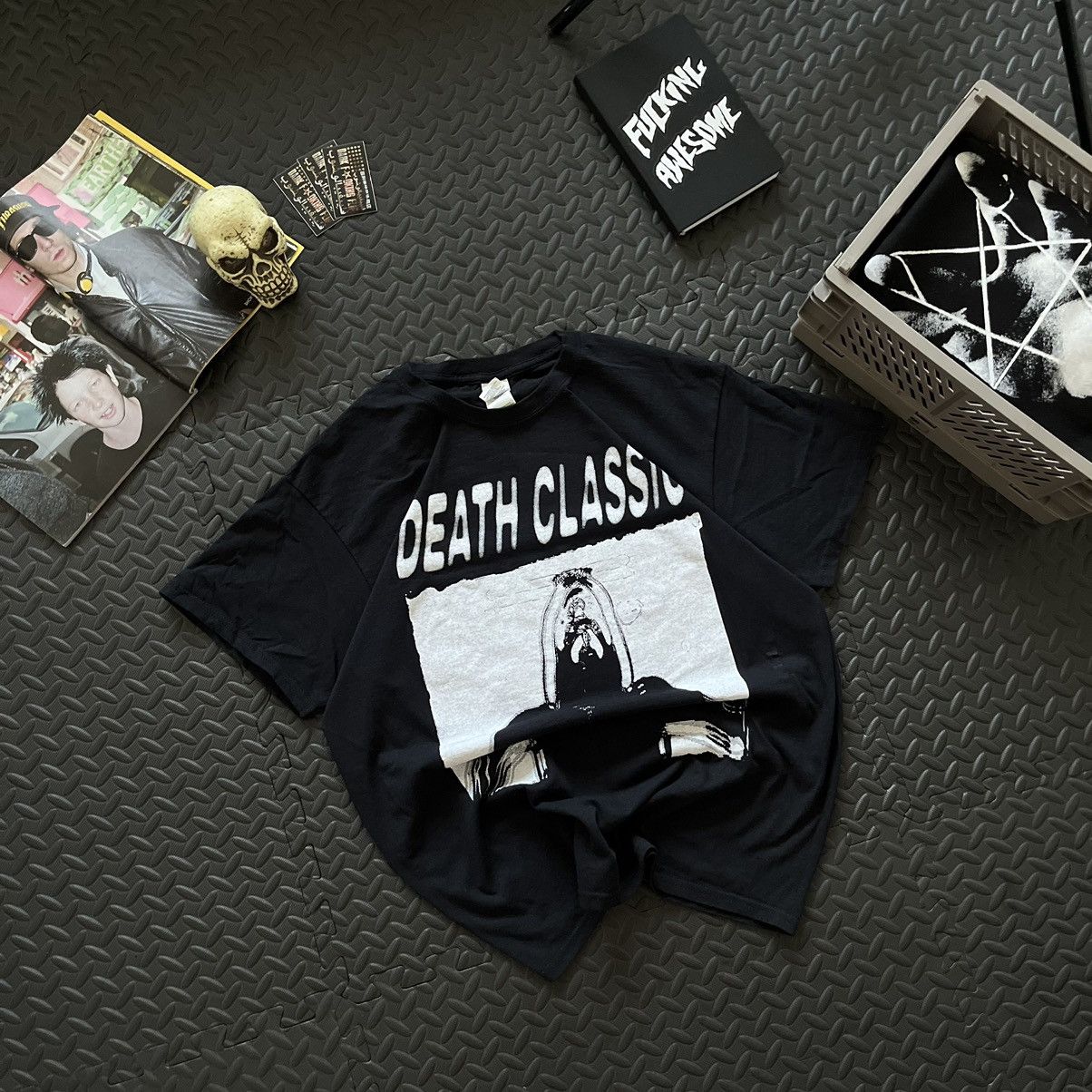 Death Grips T SHIRT DEATH CLASSIC DEATH GRIPS Size US L / EU 52-54 / 3 - 2 Thumbnail