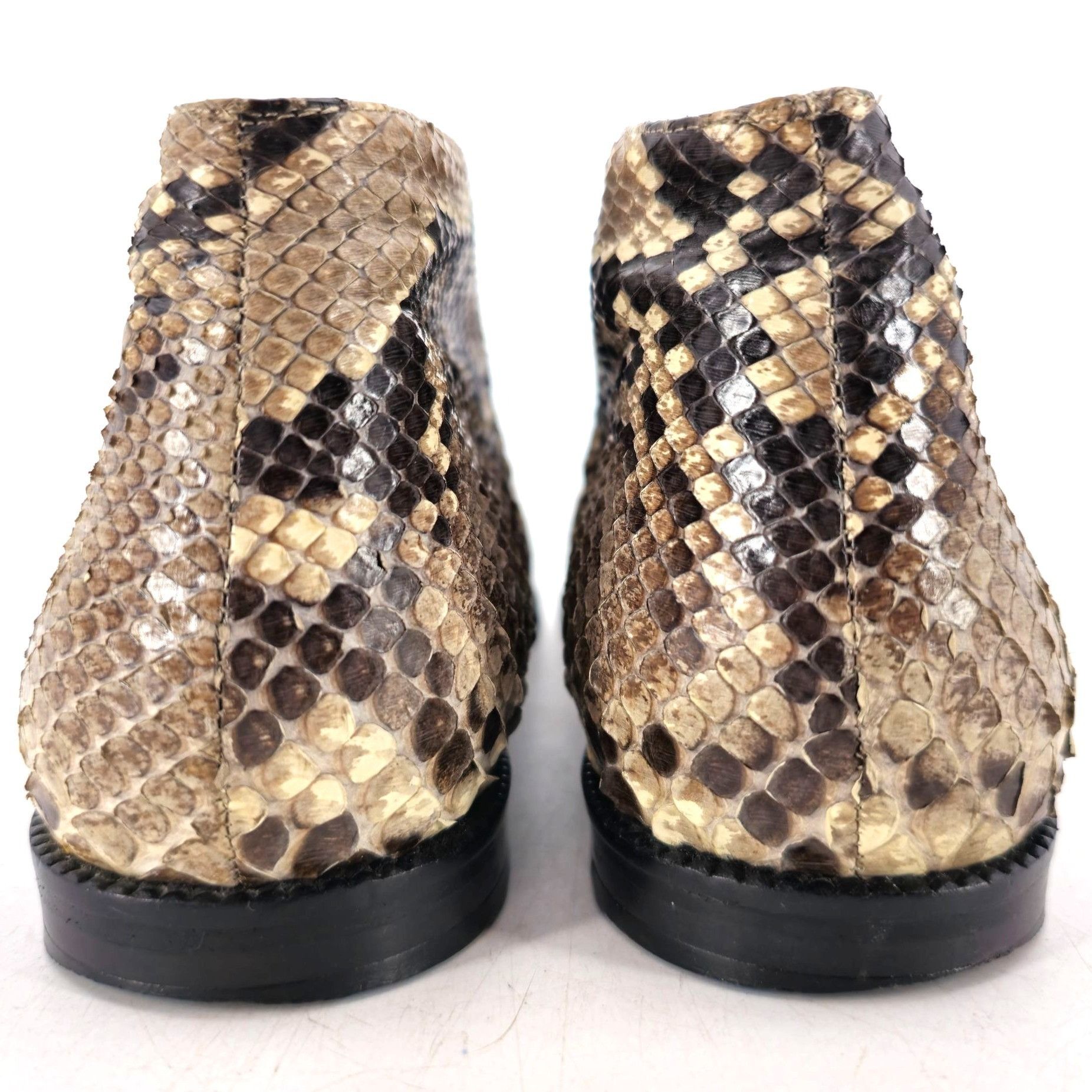Carel Paris Carel Paris Italy Exotic Snakeskin Leather Ankle Chukka Boot Size US 6.5 / IT 36.5 - 6 Thumbnail