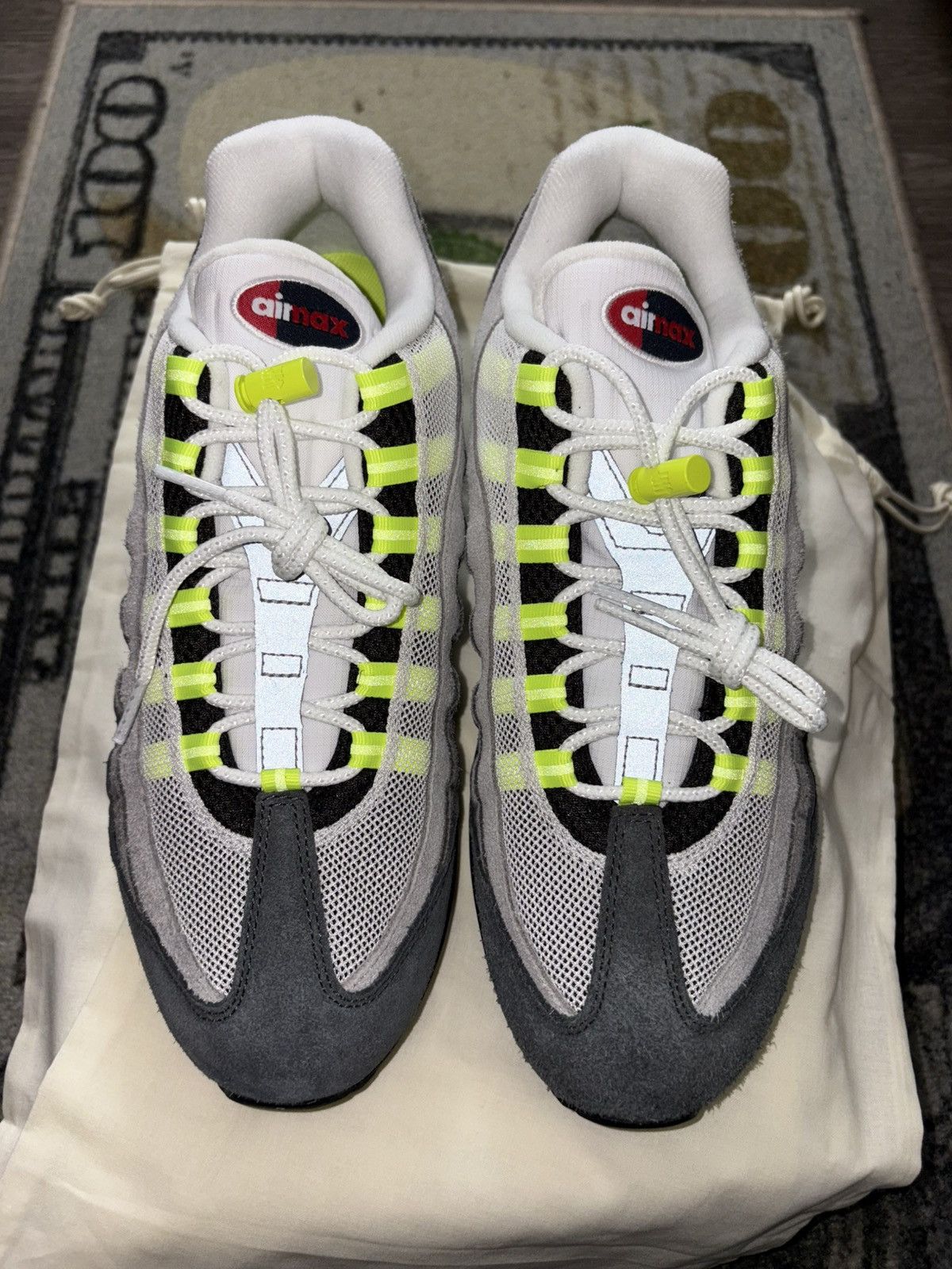 Nike × Undefeated Nike Air Max 95 Undefeated Geo NYC Neon (600 Pairs) Size US 10.5 / EU 43-44 - 4 Thumbnail