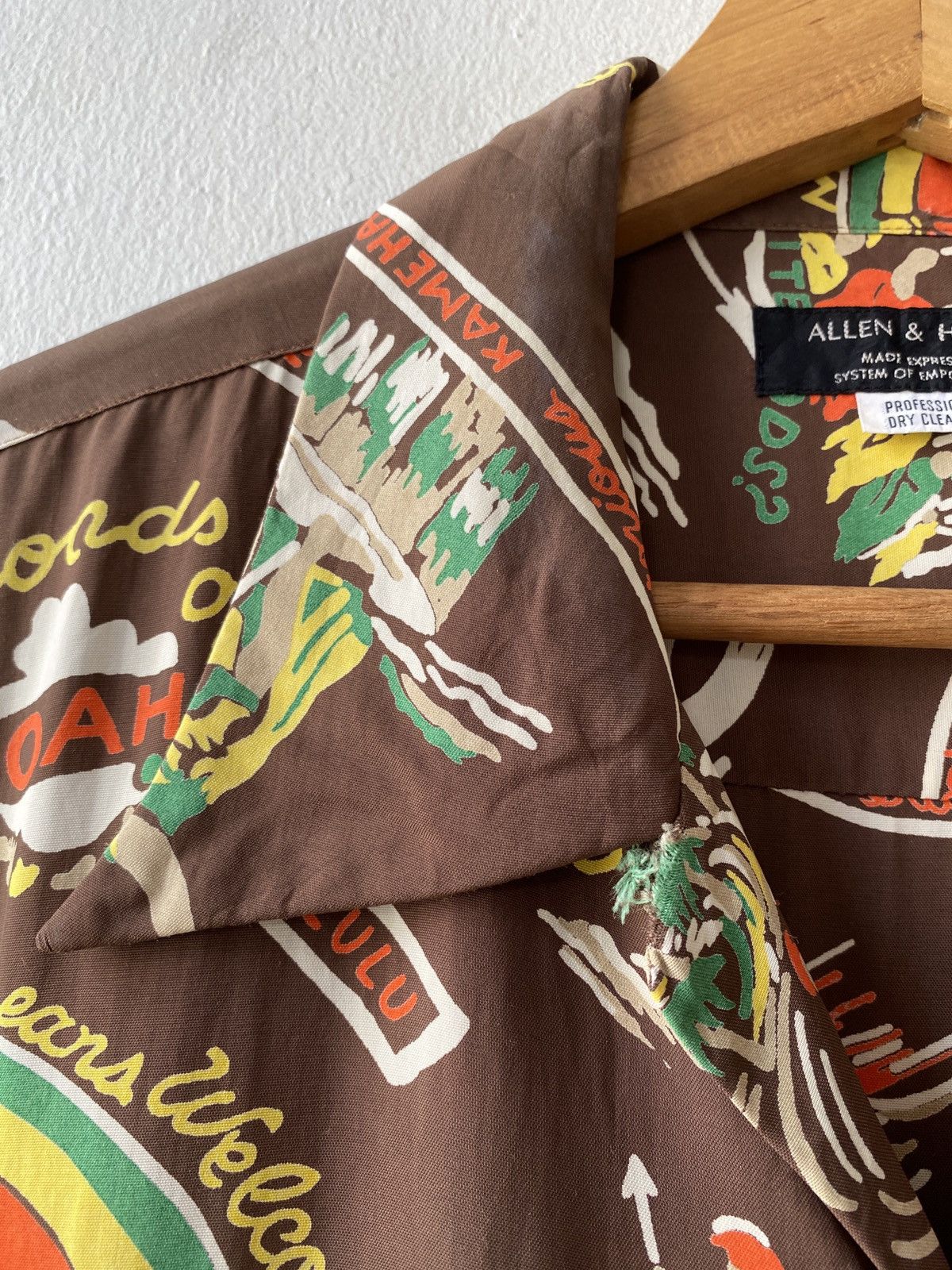 Japanese Brand × Sun Surf Allen & Hanson Brown History Of The Island Hawaiian Shirt Size US L / EU 52-54 / 3 - 12 Thumbnail