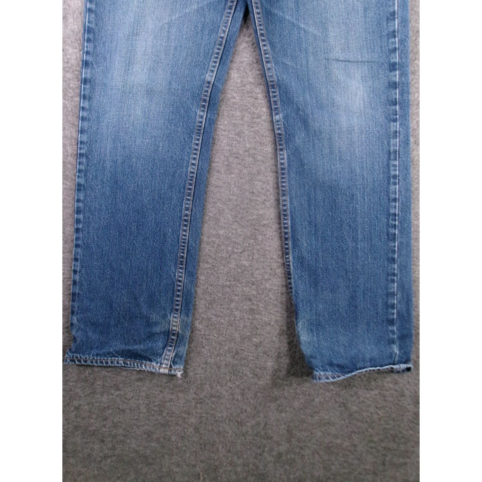 Old Navy Old Navy Jeans Men 29x30 Blue Straight Leg Regular Fit Medium Wash Distressed 90s Size US 29 - 3 Thumbnail
