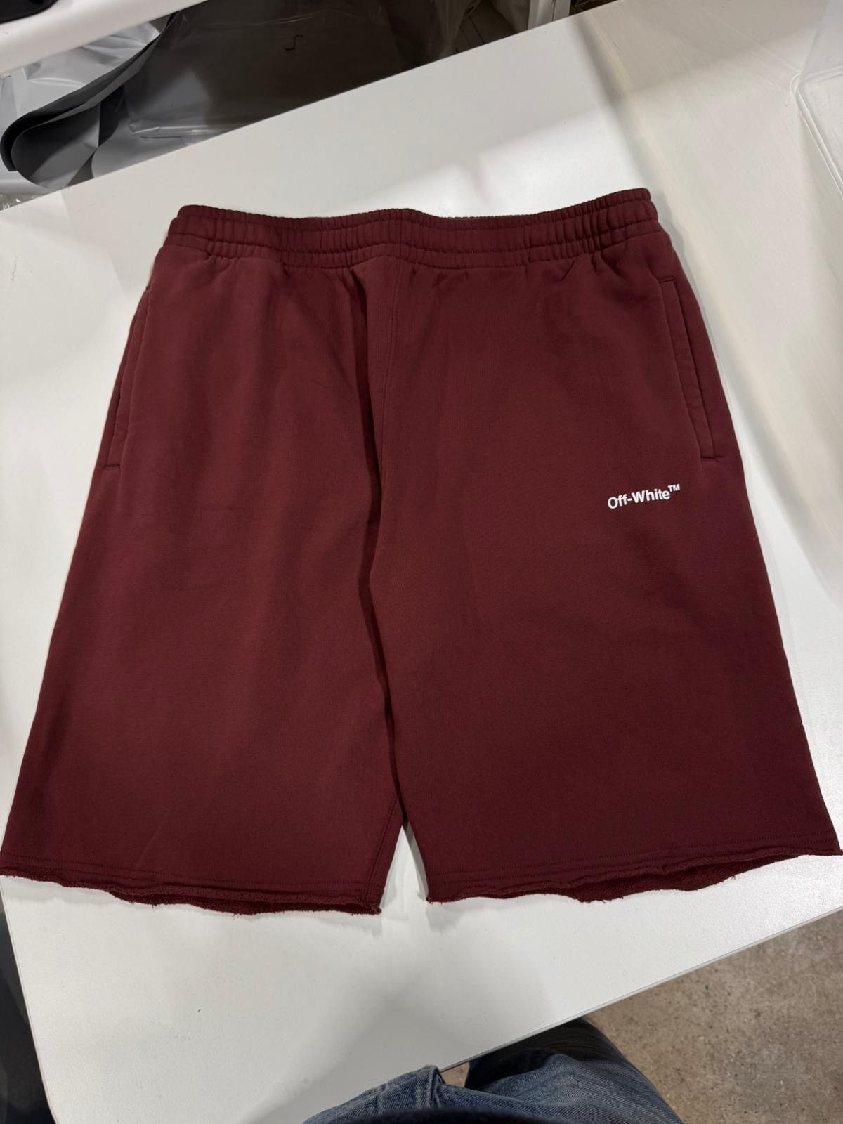 Off-White Off-white Logo Sweatshorts NEW 700$ Size US 34 / EU 50 - 2 Thumbnail