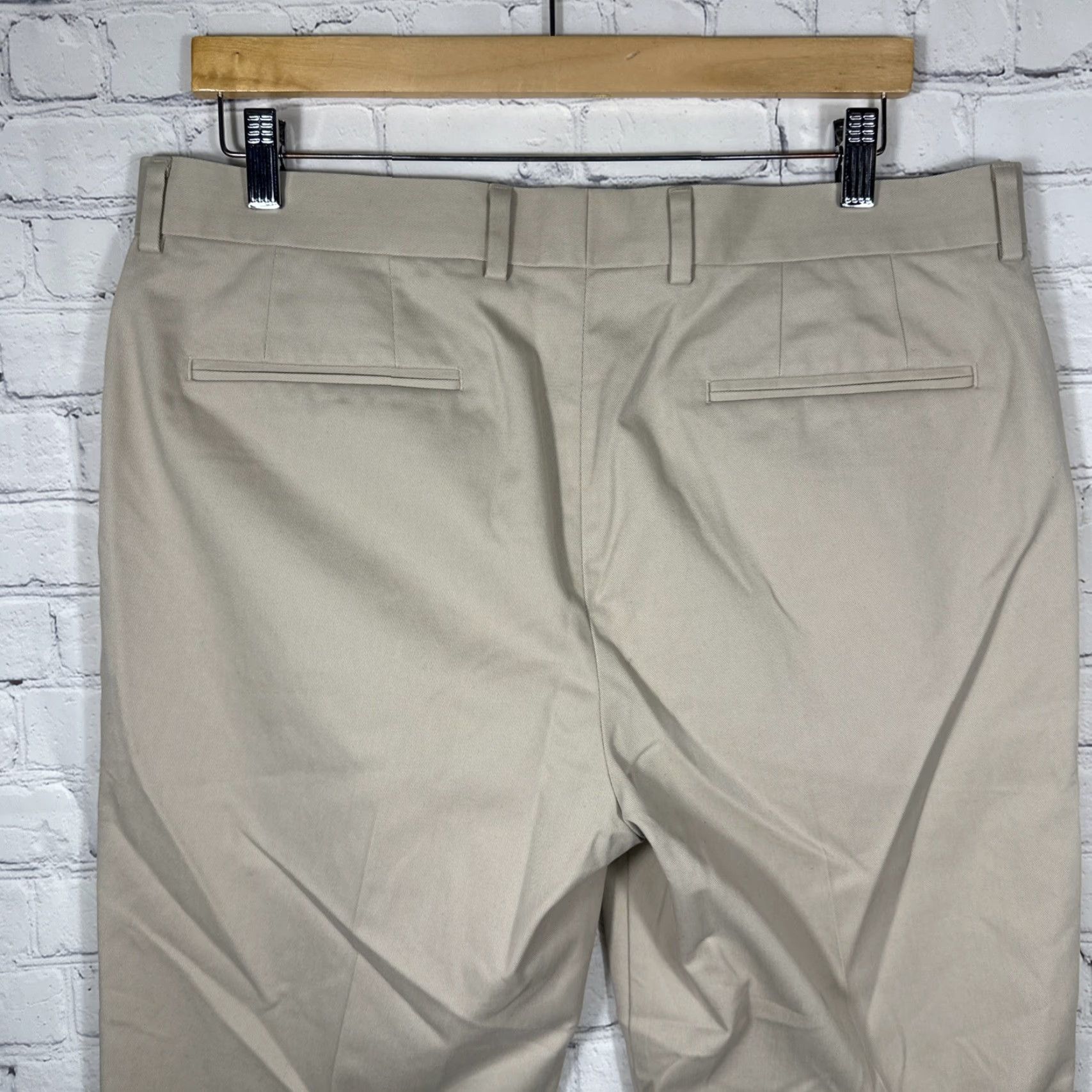 Charles Tyrwhitt Charles Tyrwhitt Pants Mens 36x34 Beige Straight Leg Flat Front Khakis Size US 36 / EU 52 - 4 Thumbnail
