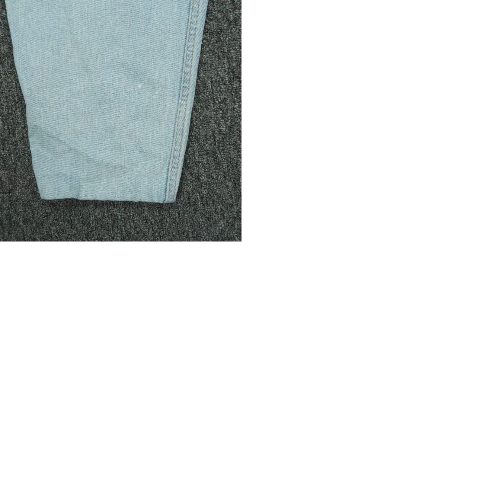 Levi's VINTAGE Levi's Jeans Mens 36x28 Blue 560 Tapered 5-Pocket Denim USA 1990s Men Jeans Size US 36 / EU 52 - 9 Thumbnail