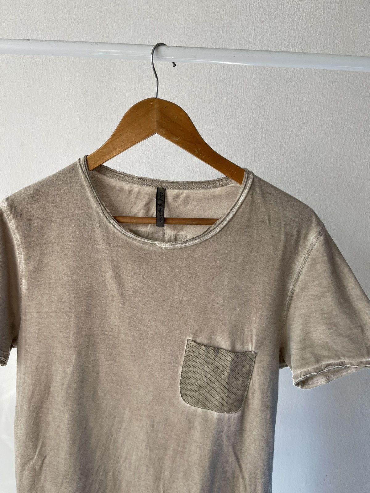 Giorgio Brato 2000s Giorgio Brato Leather Star Patch Tee A2 Size US S / EU 44-46 / 1 - 4 Thumbnail