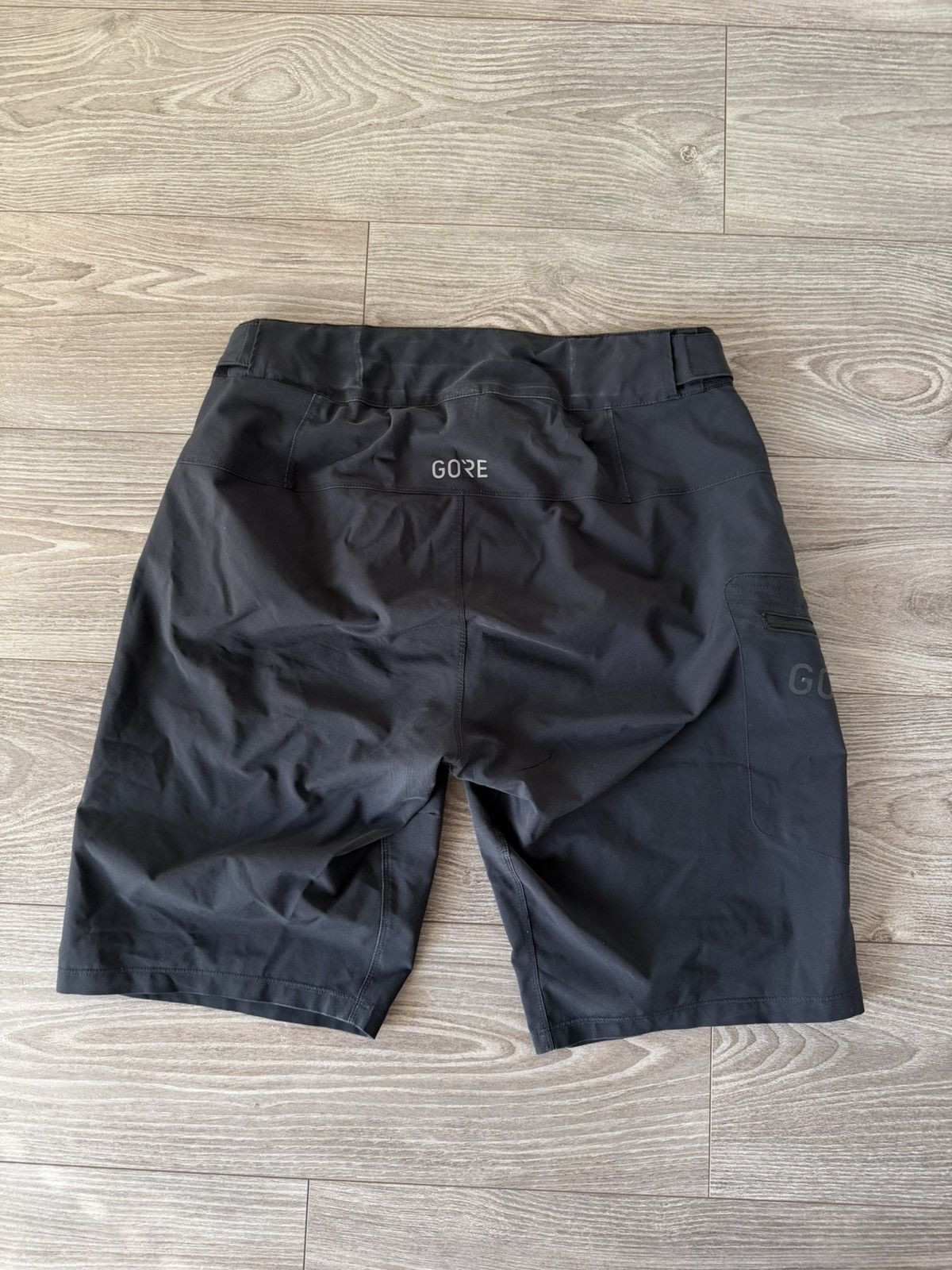 GOREWEAR Gore Bike Run Wear Mens Shorts Size US 32 / EU 48 - 13 Thumbnail