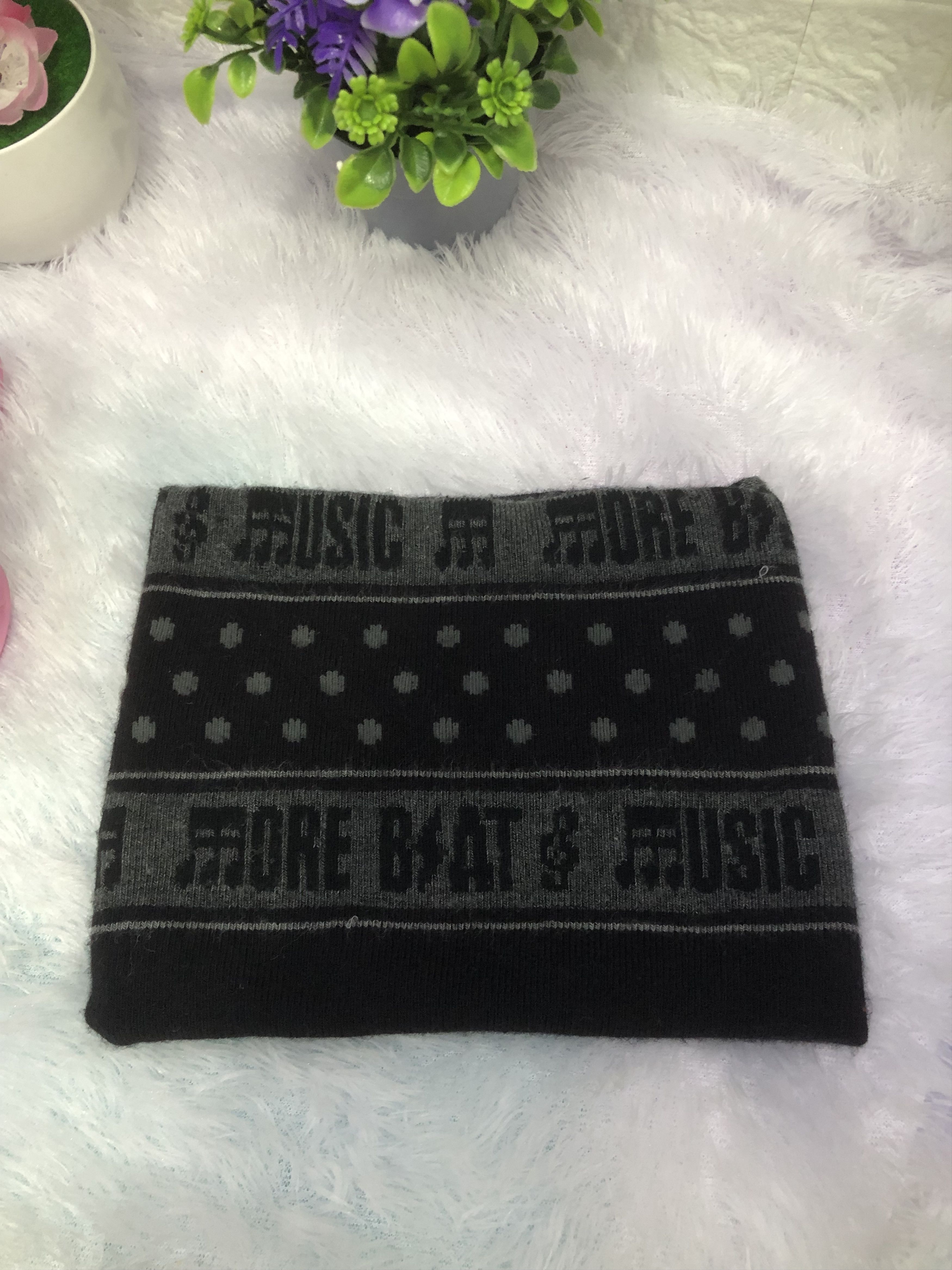 Japanese Brand Music Core Beat Knit Neck Gaiter / Beanie Size ONE SIZE - 1 Thumbnail