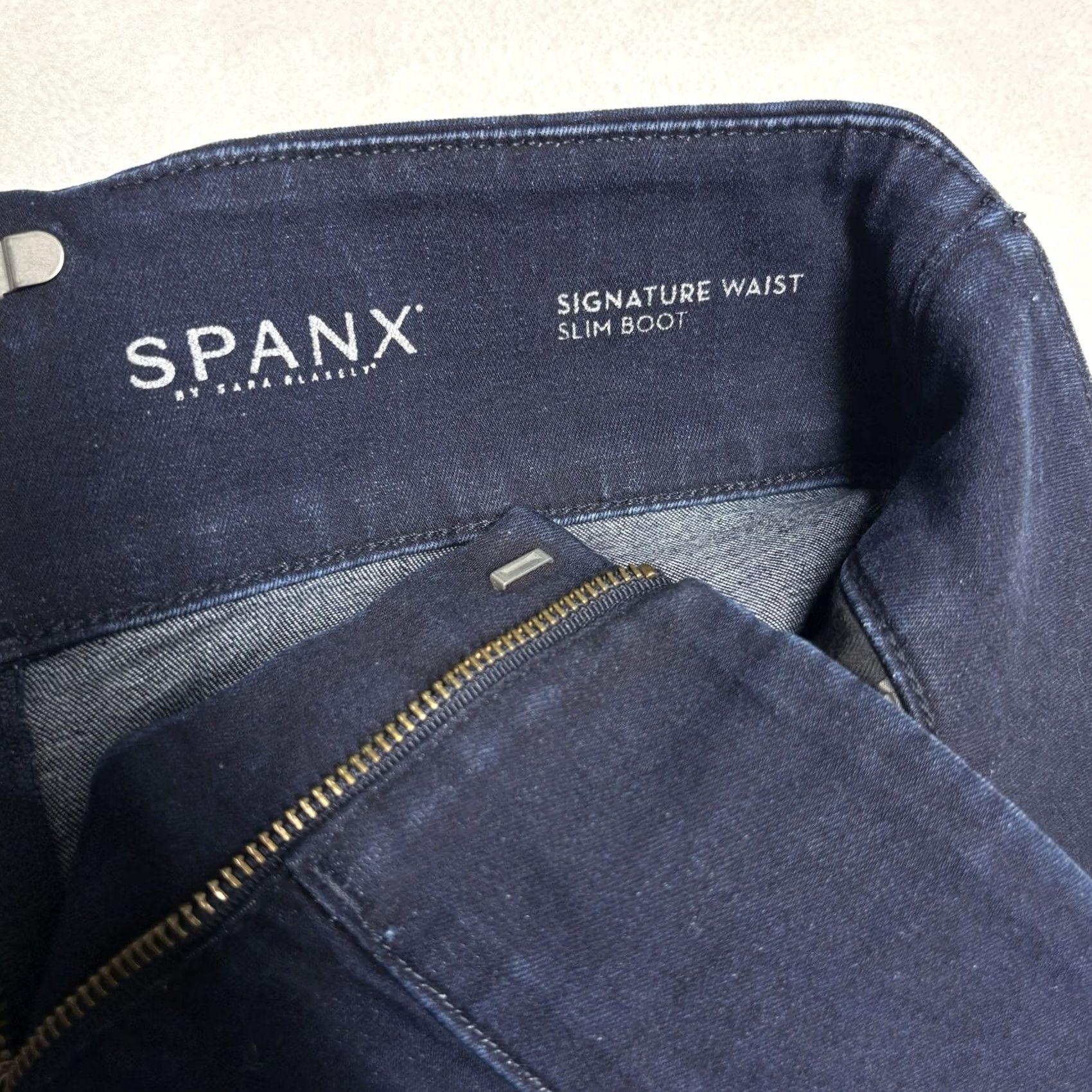 Spanx Spanx Signature Waist Slim Boot Dark Wash High Rise Jeans Size 28 Back Zip Denim Womens Bootcut 32in Inseam Size 28" / US 6 / IT 42 - 7 Thumbnail