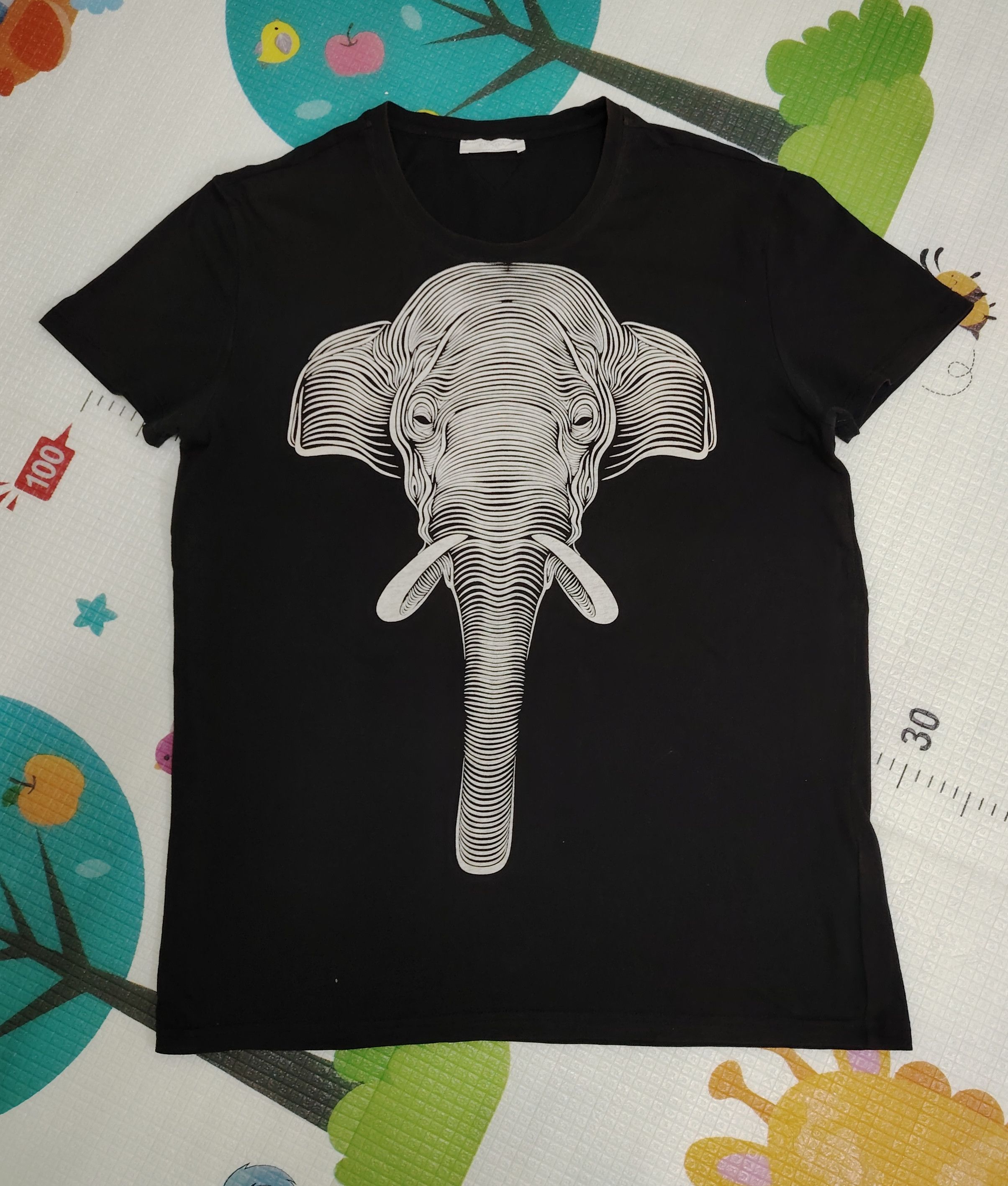Prada PRADA Milano Elephant Graphic Tee Size L / US 10 / IT 46 - 1 Thumbnail