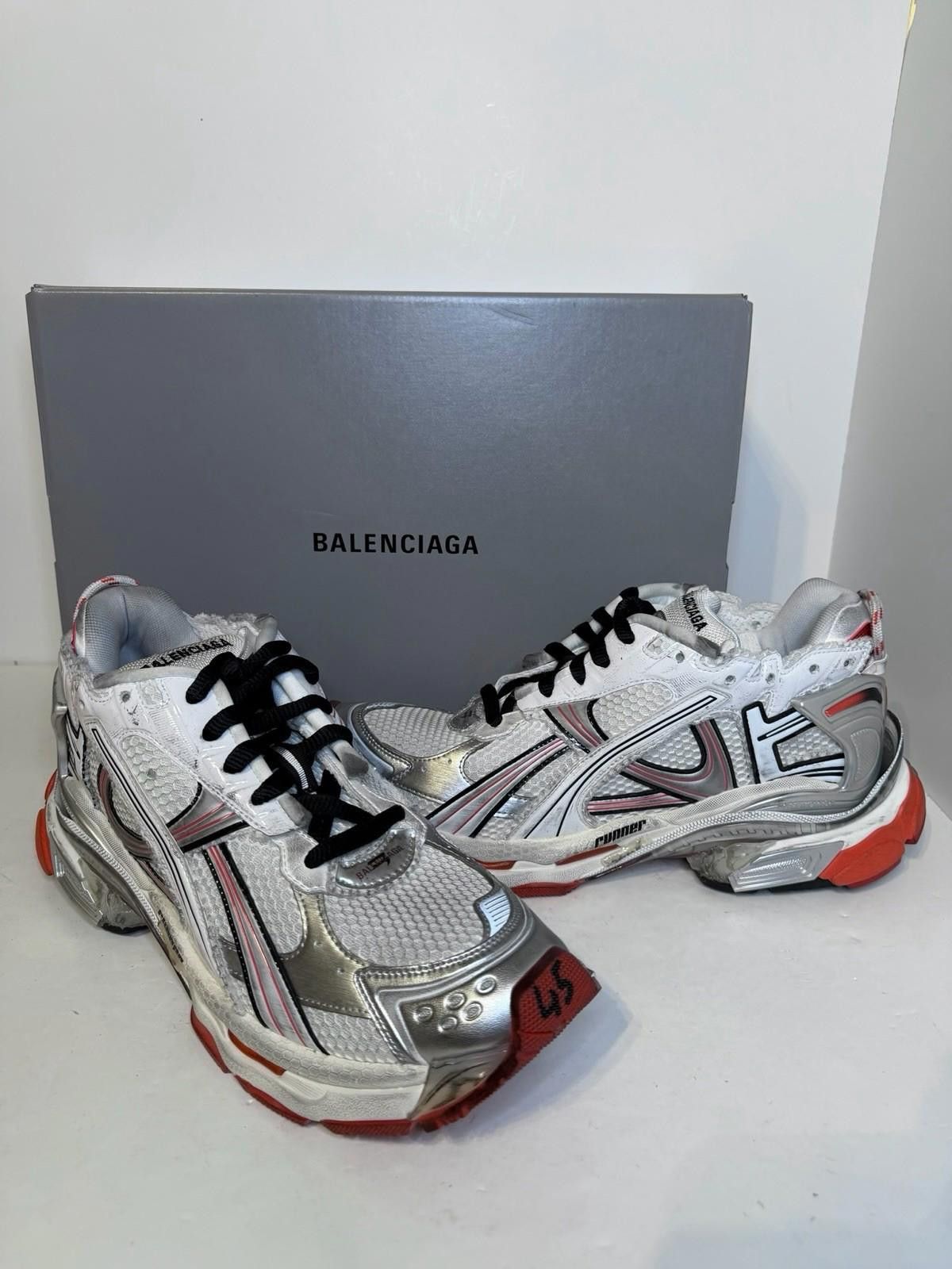 Balenciaga × Designer Balenciaga Track Sneaker White Size 45  display picture 1