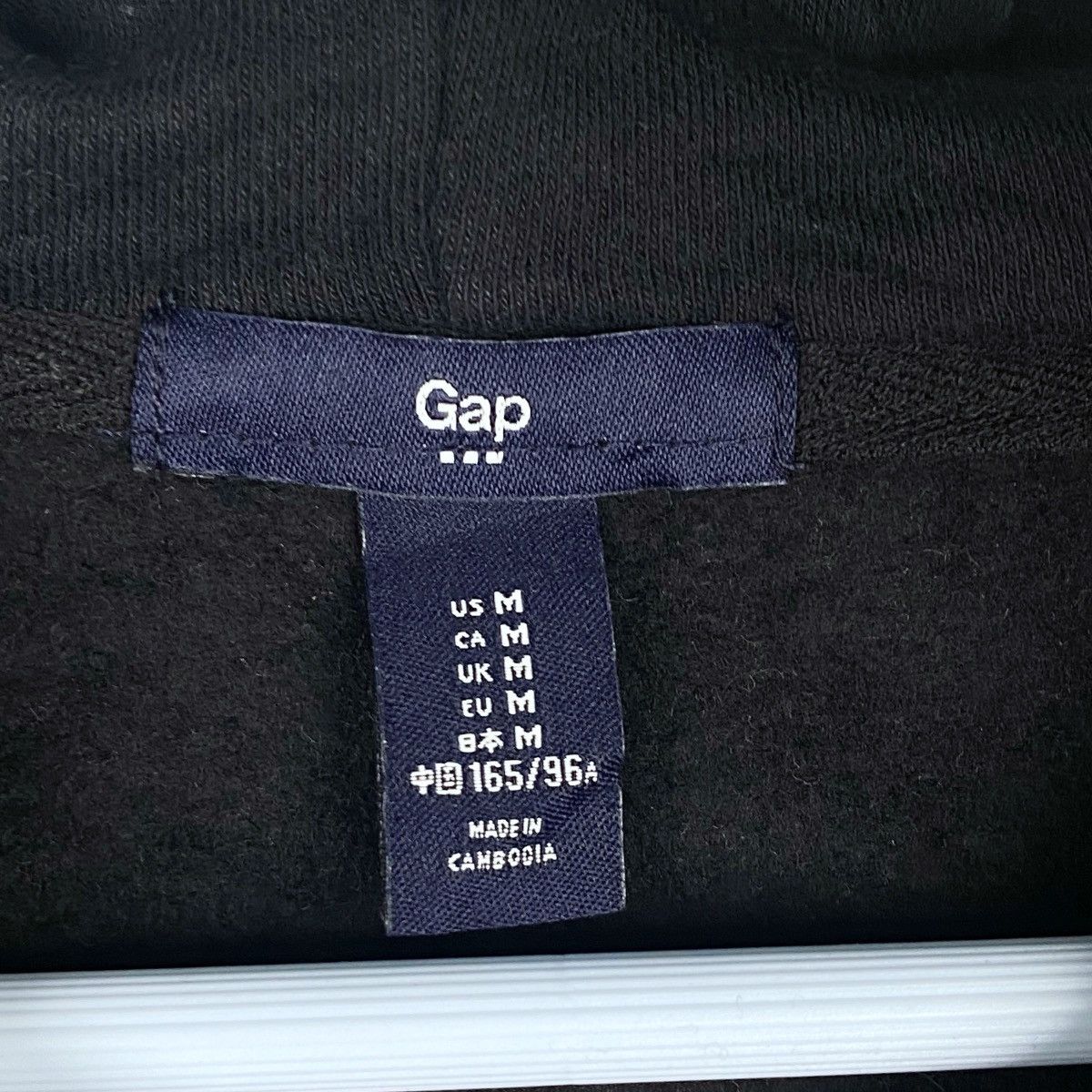 Gap GAP Black Hoodie Sweatshirt Pullover Jumper Size US M / EU 48-50 / 2 - 5 Thumbnail