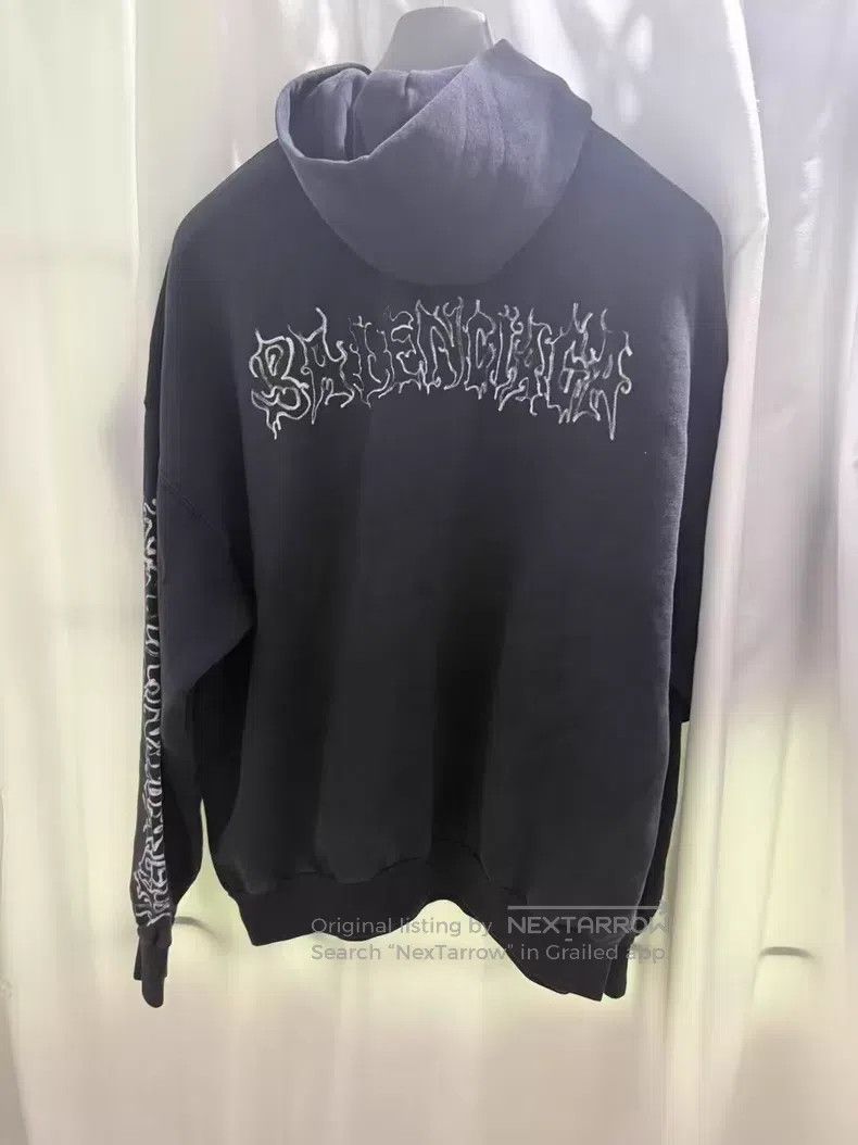Balenciaga Balenciaga Black Dragon Year Limited Flame Sanskrit Hoodie Size US M / EU 48-50 / 2 - 2 Thumbnail