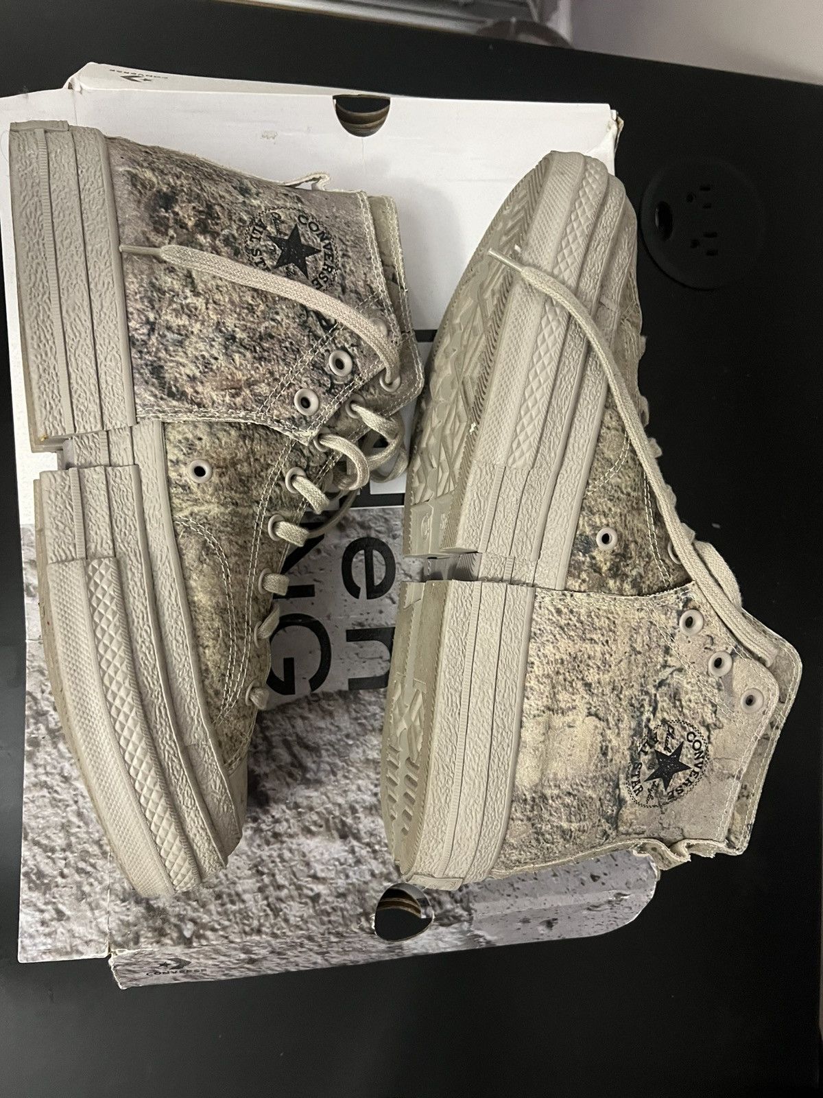 Converse × Feng Chen Wang Converse Converse x Feng Chen Wang Chuck 70 - 2 in 1 Hi Size US 11 / EU 44 - 6 Thumbnail
