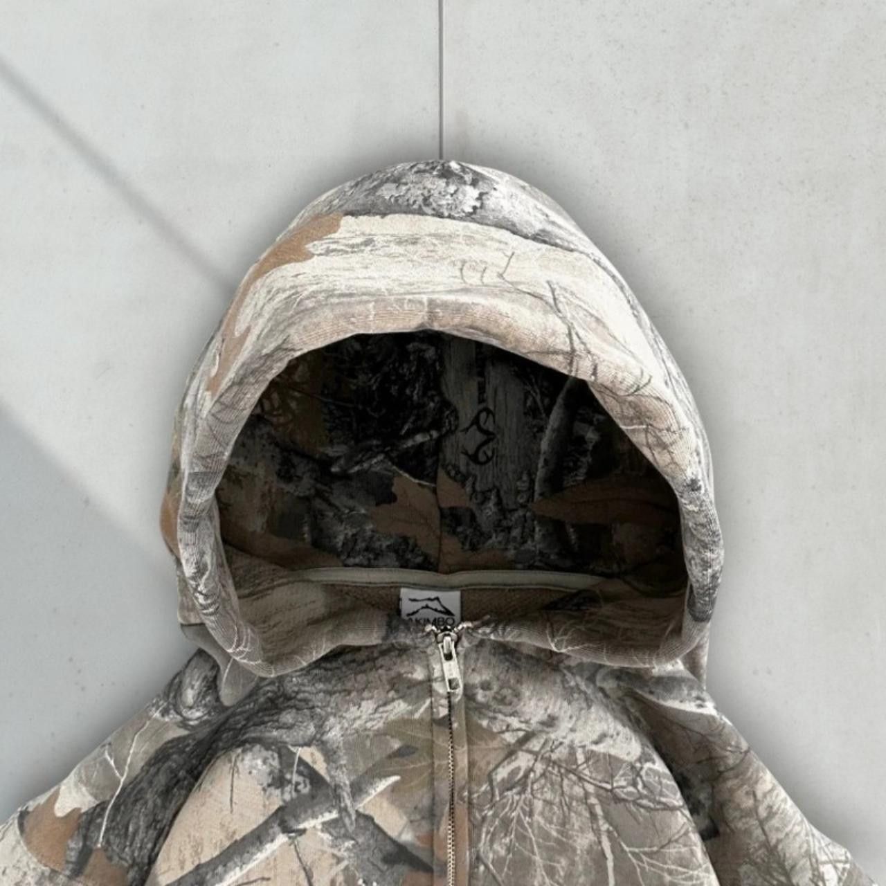 Other Full camo zip up Size US M / EU 48-50 / 2 - 3 Thumbnail