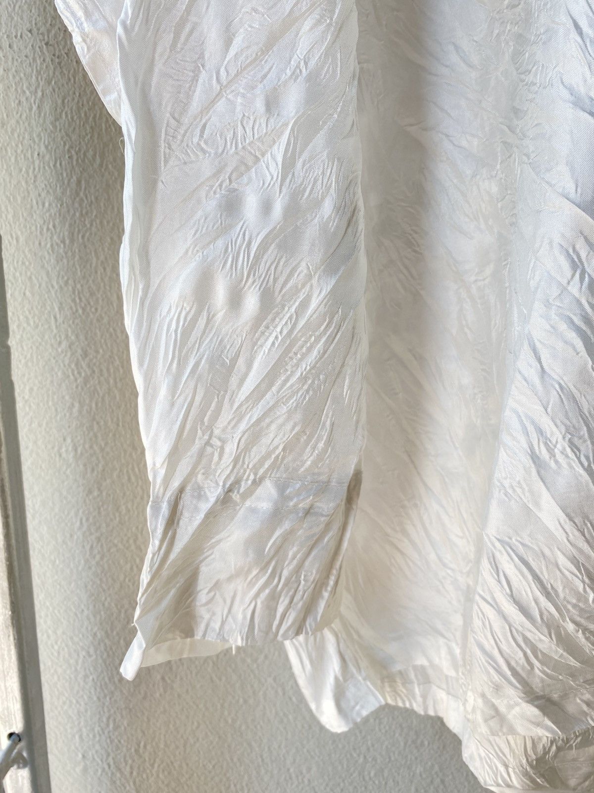 Issey Miyake ISSEY MIYAKE White Crinkle Shirt. Size ONE SIZE - 5 Thumbnail