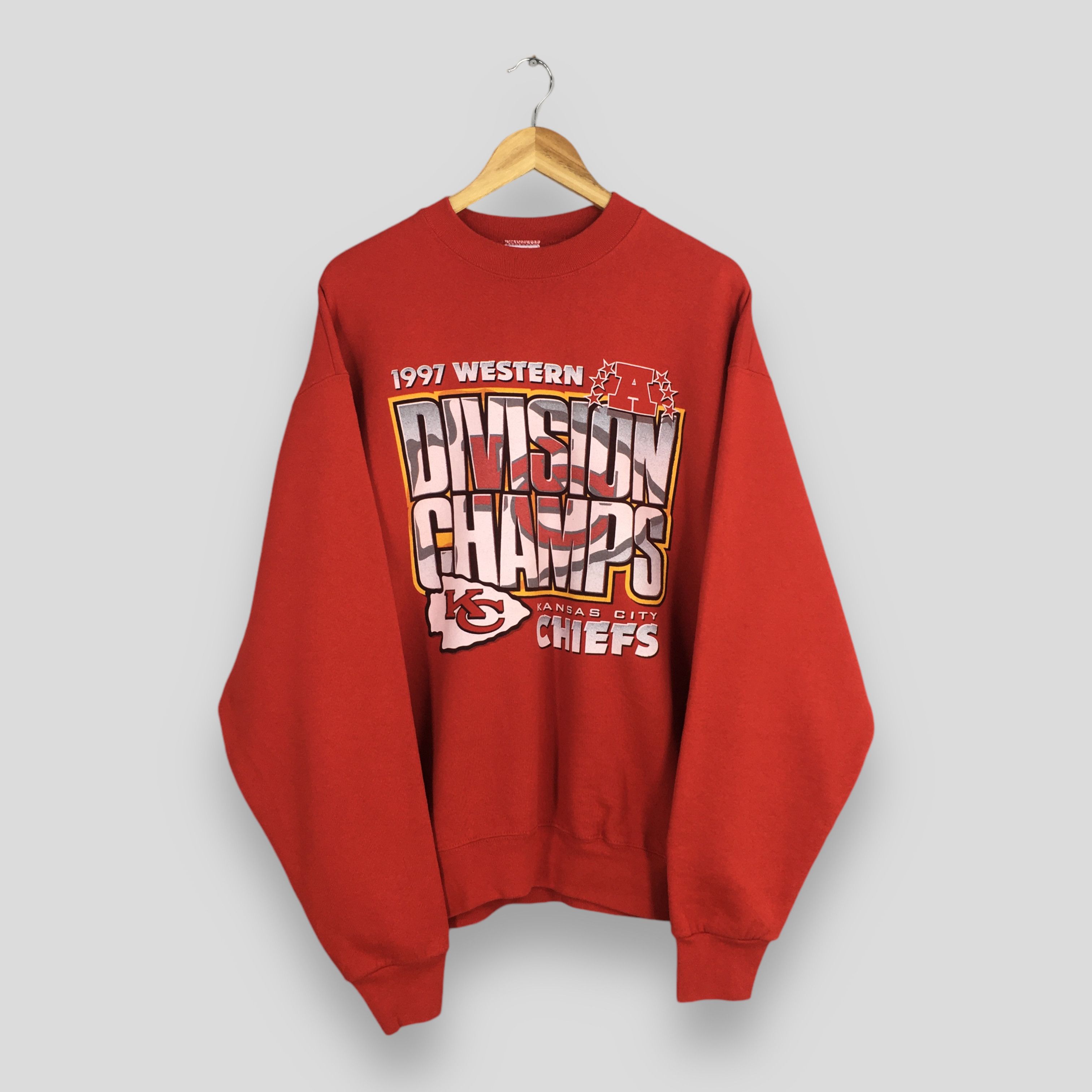 NFL Vintage 90s Kansas City Chiefs NFL Sweatshirt XLarge Size US XL / EU 56 / 4 - 1 Thumbnail