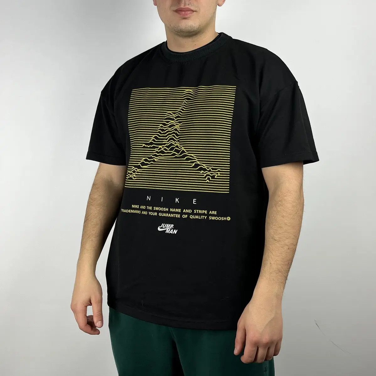 Band Tees Nike Tshirt riot division style size Large bootleg Size US L / EU 52-54 / 3 - 1 Thumbnail
