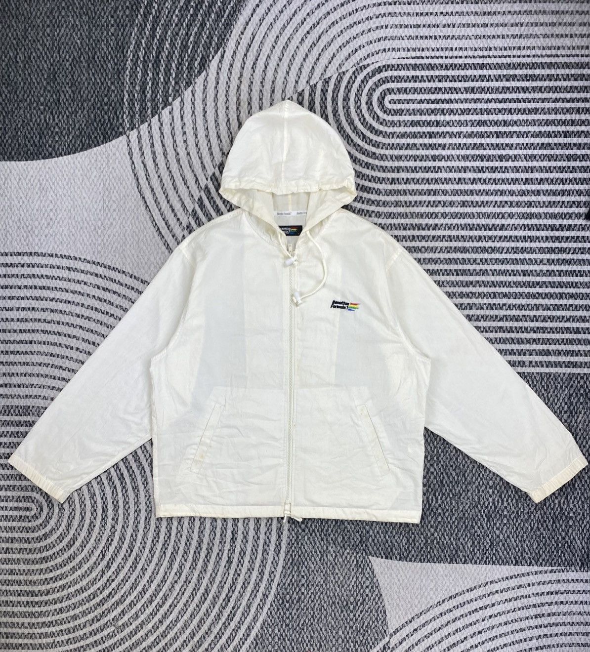 Benetton Vintage Benetton Formula 1 Zip-Up Hooded Design Windbreaker Size US L / EU 52-54 / 3 - 1 Thumbnail