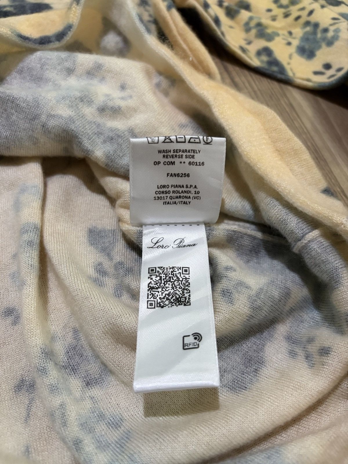 Loro Piana LORO PIANA BLUE EYES FLORAL CASHMERE SILK SWEATERS Size L / US 10 / IT 46 - 14 Thumbnail