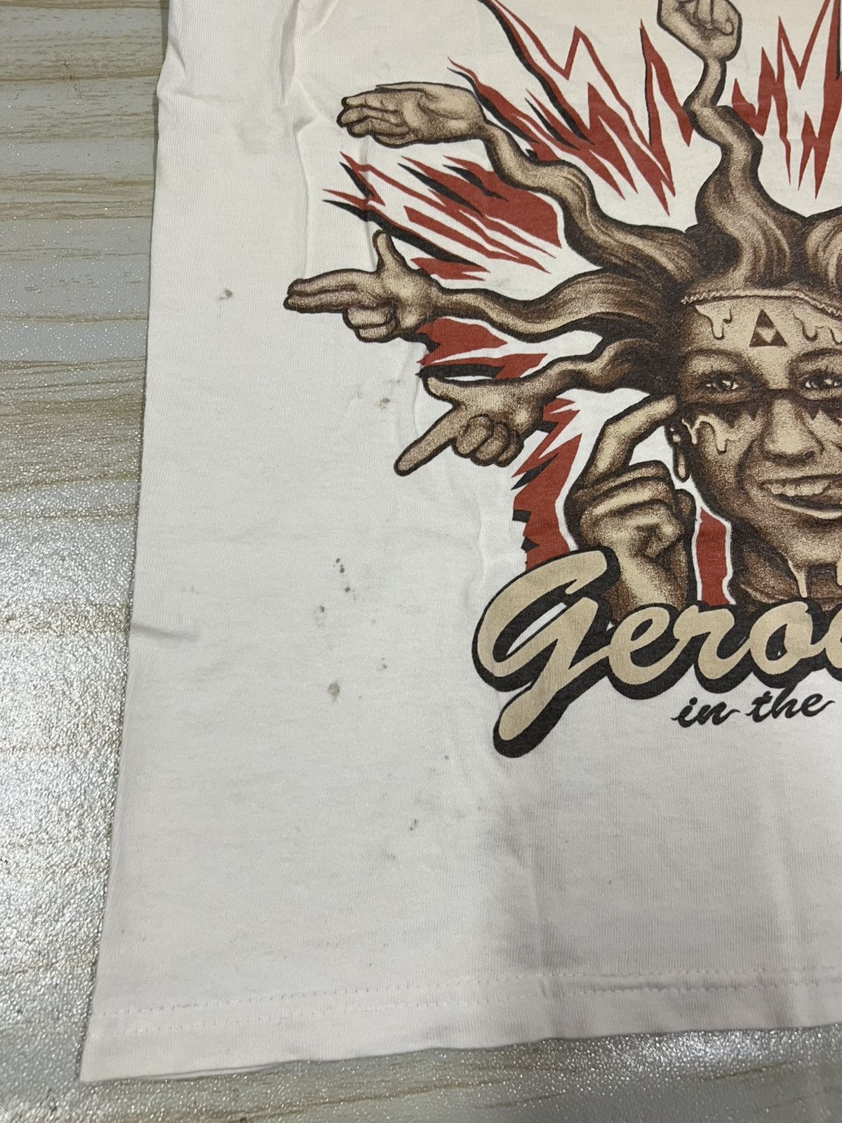 Vintage Geronimo In The Ground Sun Faded Vintage T-shirt Size US M / EU 48-50 / 2 - 7 Thumbnail