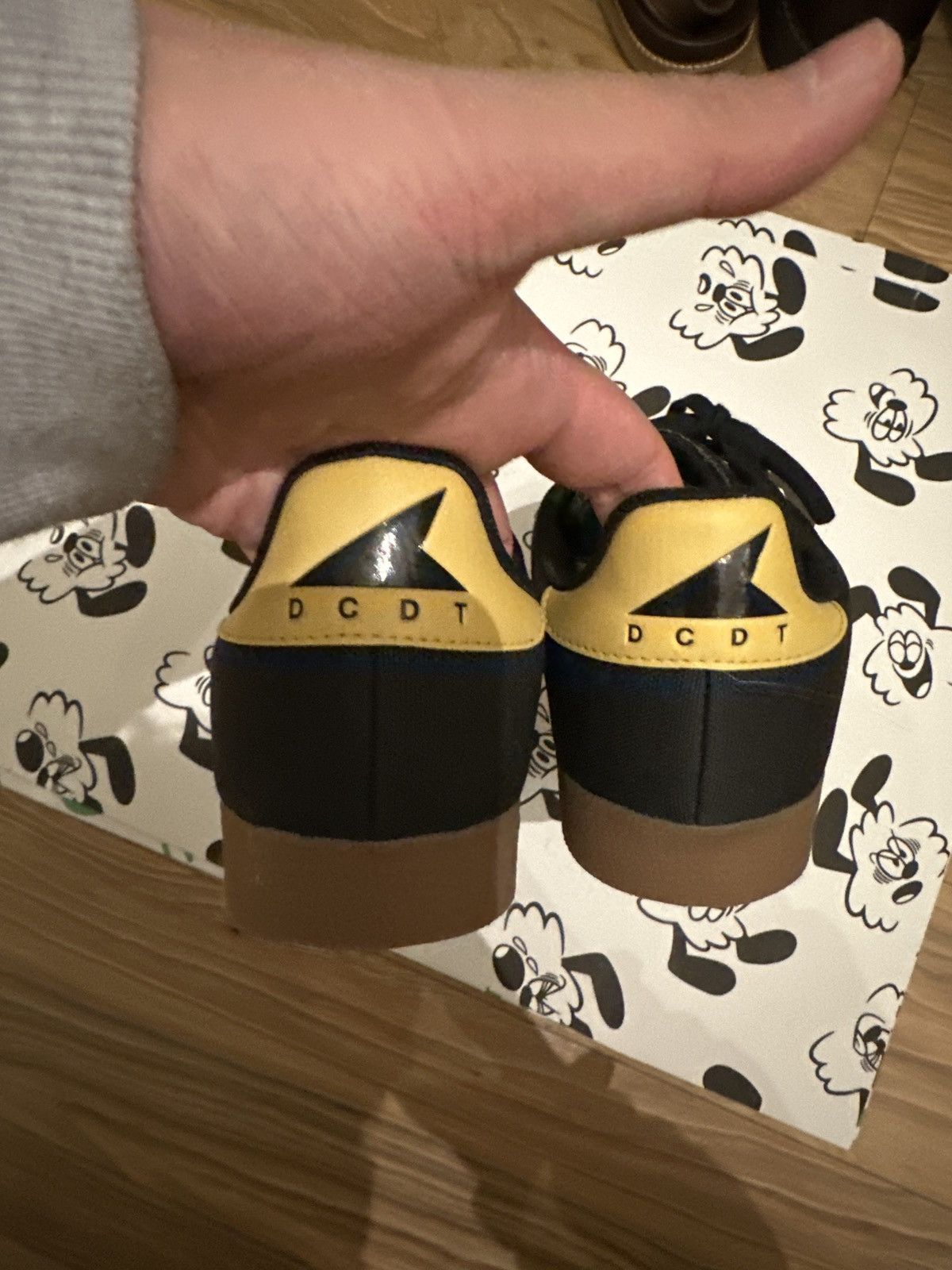 Adidas × Descendant DCDT Gazelle Size US 11.5 / EU 44-45 - 3 Thumbnail