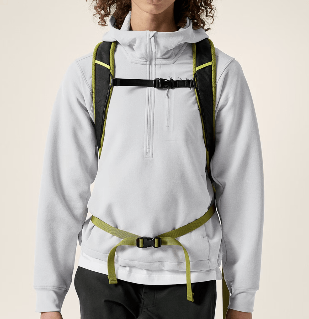 Arc'teryx RARE Arc'teryx Mantis 26L Backpack Black / Olive Moss Size 26 - 4 Thumbnail