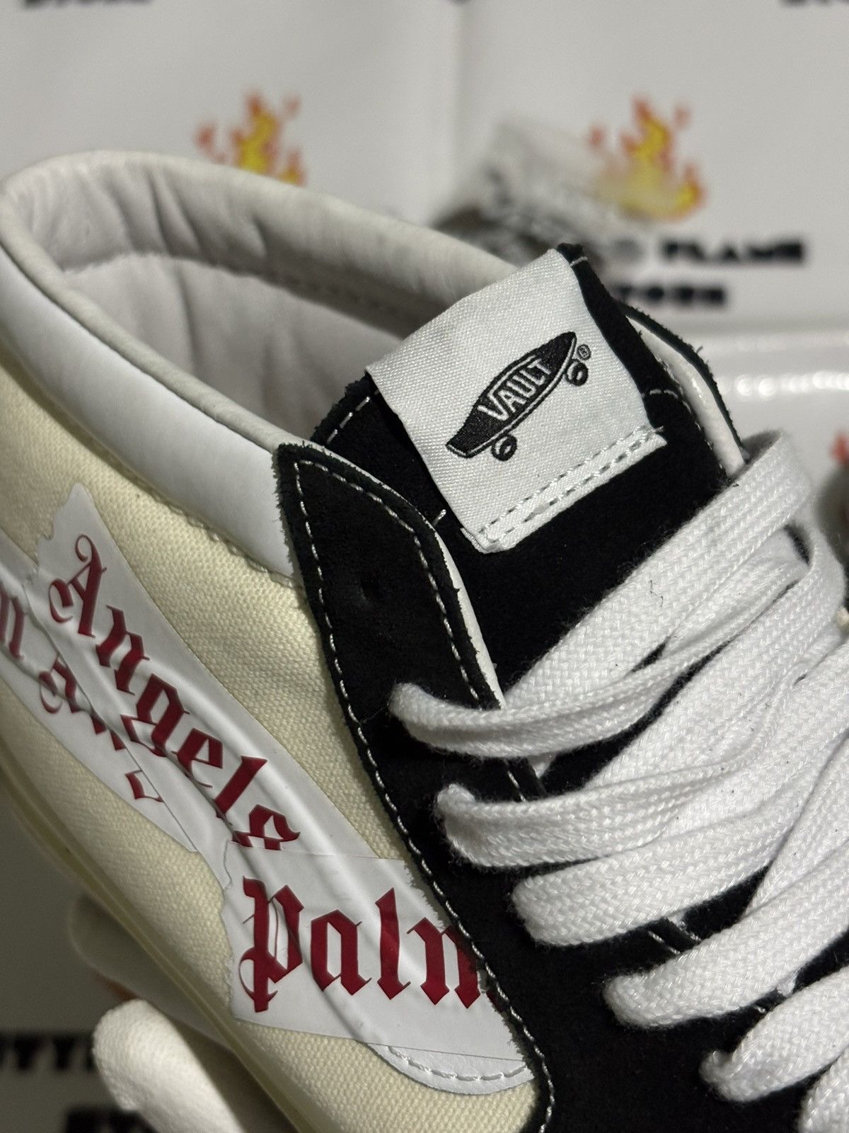 Palm Angels × Vans Vans x Palm Angels Sk8-Mid Vlt Lx Size US 9.5 / EU 42-43 - 5 Thumbnail