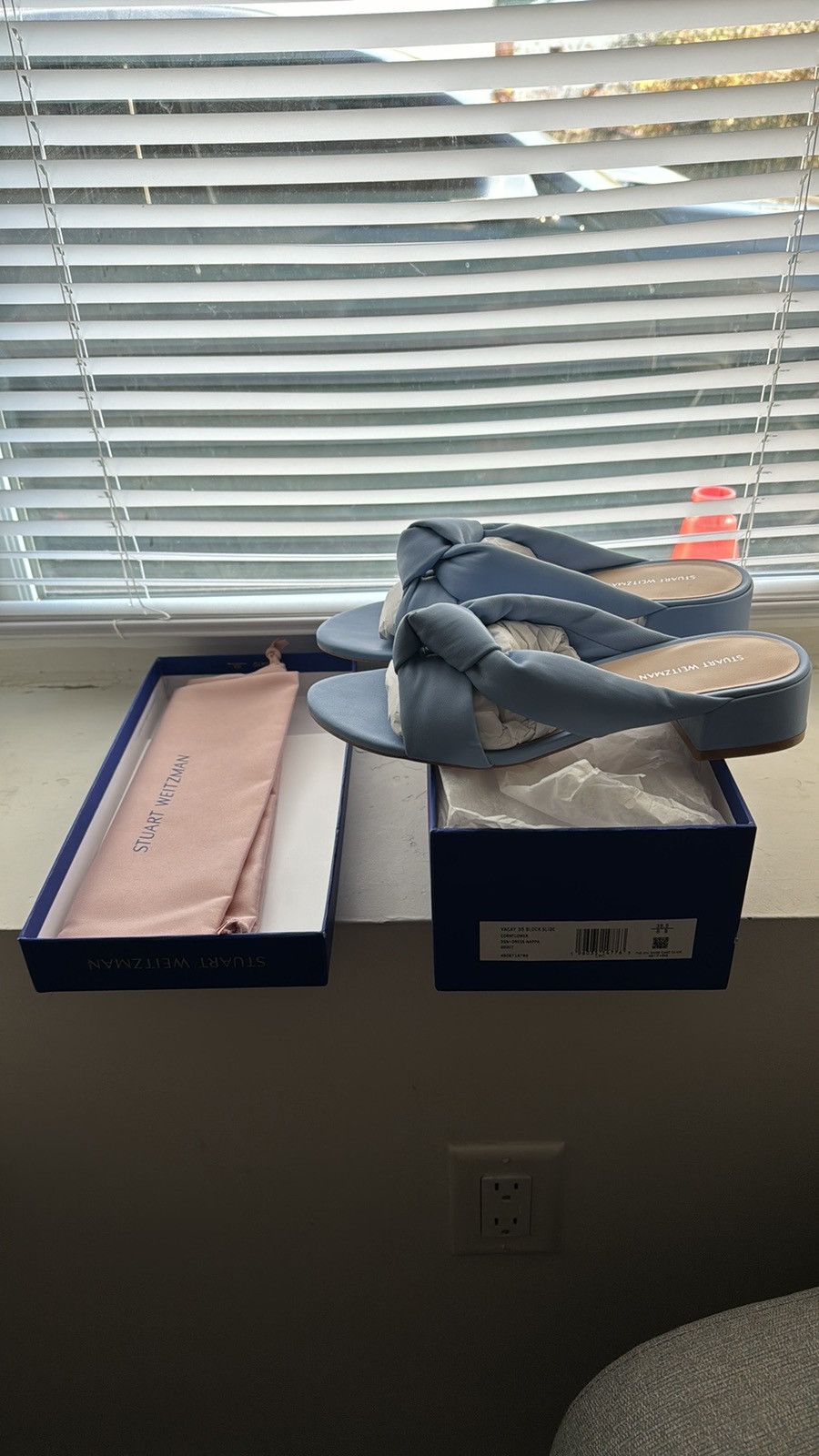 Stuart Weitzman Stuart Weitzman Vacay Block Slide Size US 8 / IT 38 - 1 Thumbnail