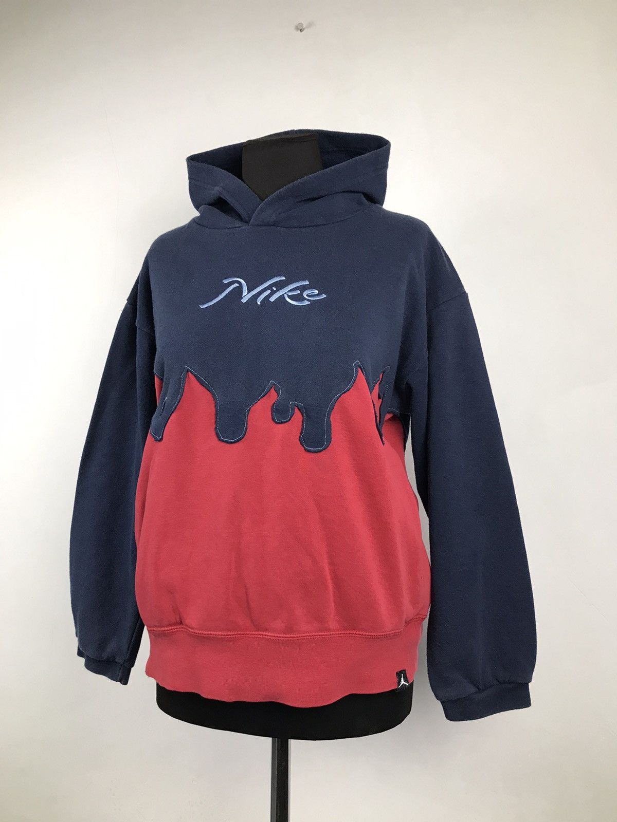 Designer × Nike ♻️1 OF 1 NIKE VINTAGE CUSTOM HANDMADE RARE FLAME BOXY HOODIE🔥 Size S / US 4 / IT 40 - 9 Thumbnail