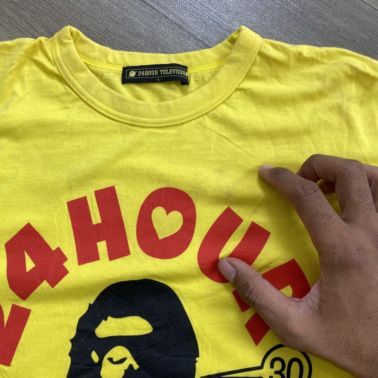 Bape Vintage Bape x 24 Hour Television Iconic Logo Yellow Tee Size US L / EU 52-54 / 3 - 6 Thumbnail