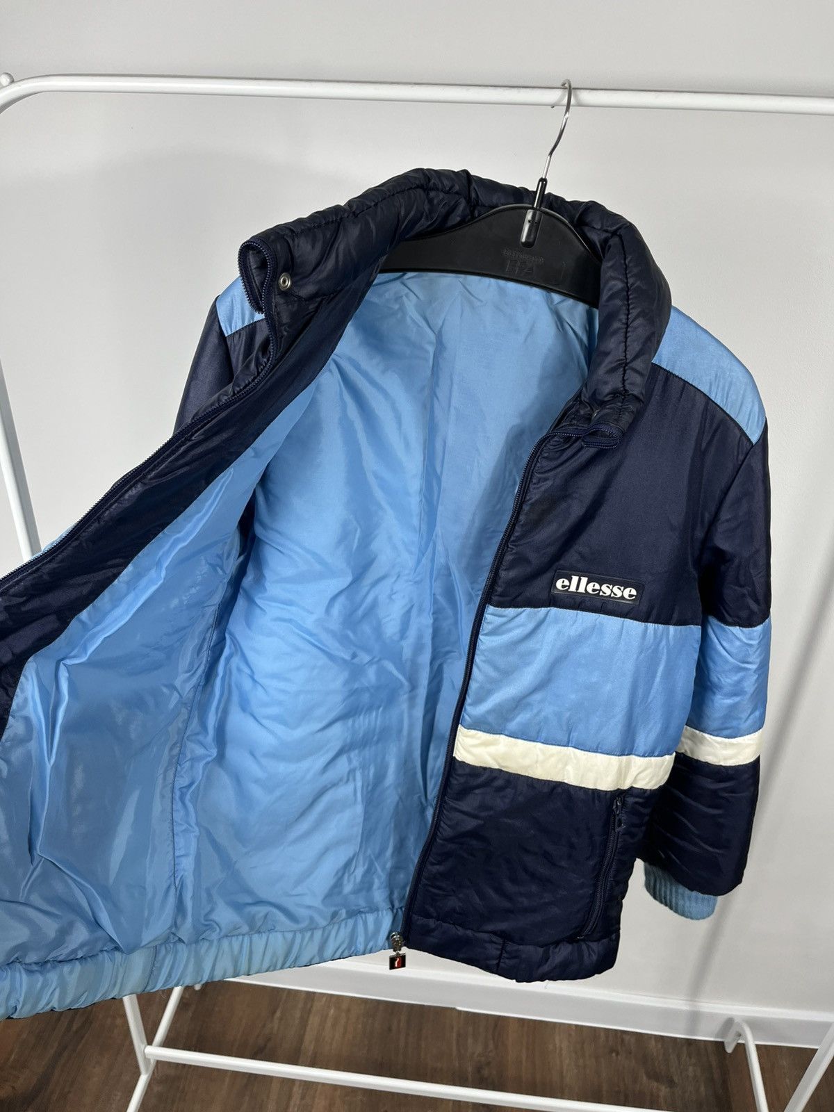 Ellesse Ellesse Vintage Puffer Jacket Blue Zip Up M Made in Italy Size US L / EU 52-54 / 3 - 11 Thumbnail