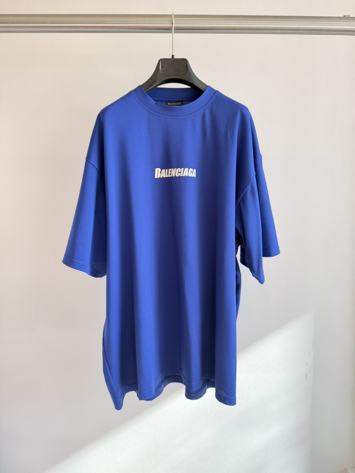 Balenciaga Balenciaga Long Sleeve Technical Mesh Swim Tee Blue Size M Size US M / EU 48-50 / 2 - 1 Thumbnail
