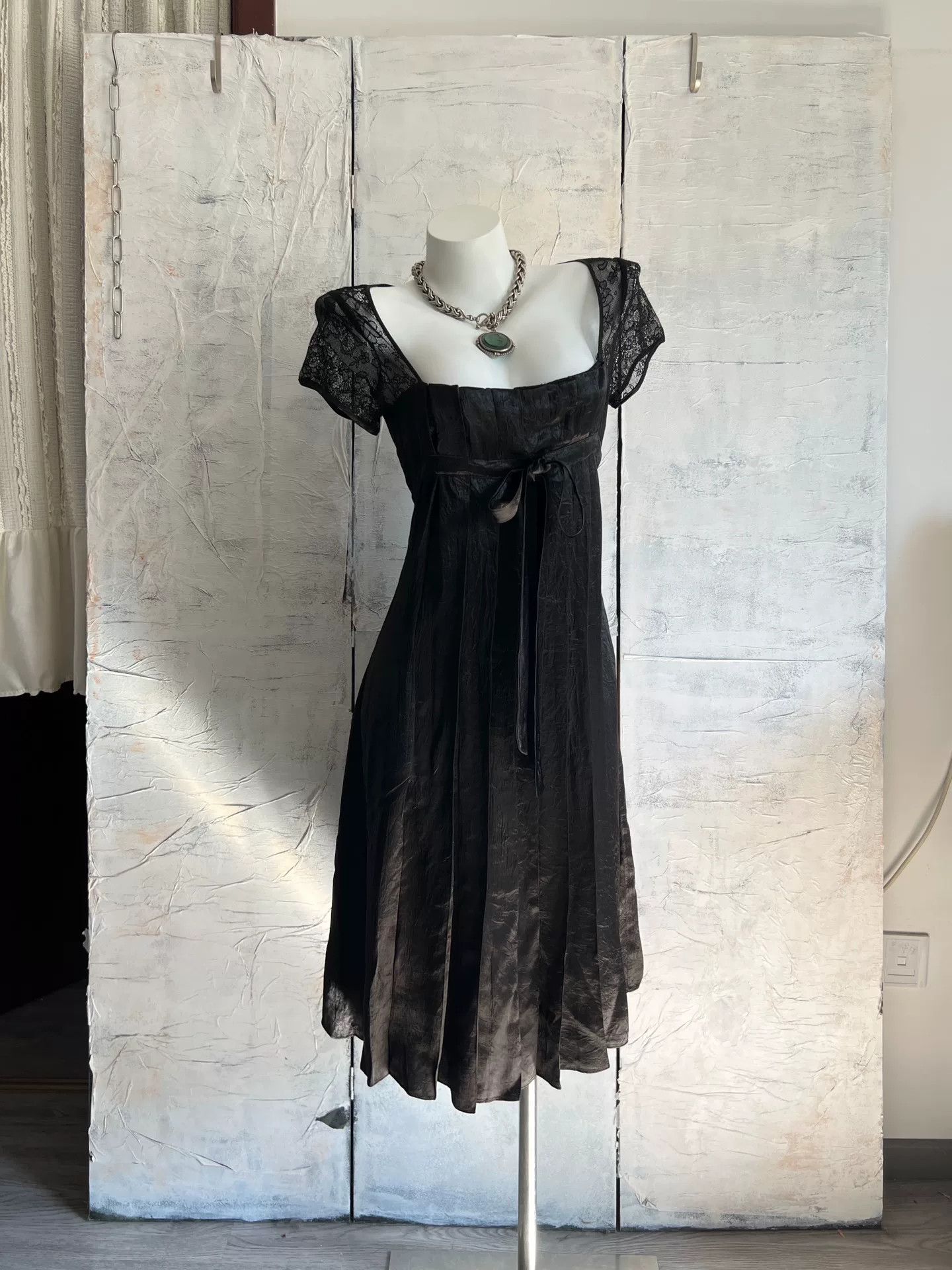 Adolfo Dominguez Low-Cut Square Neck Lace Black Dress Size S / US 4 / IT 40 - 1 Thumbnail