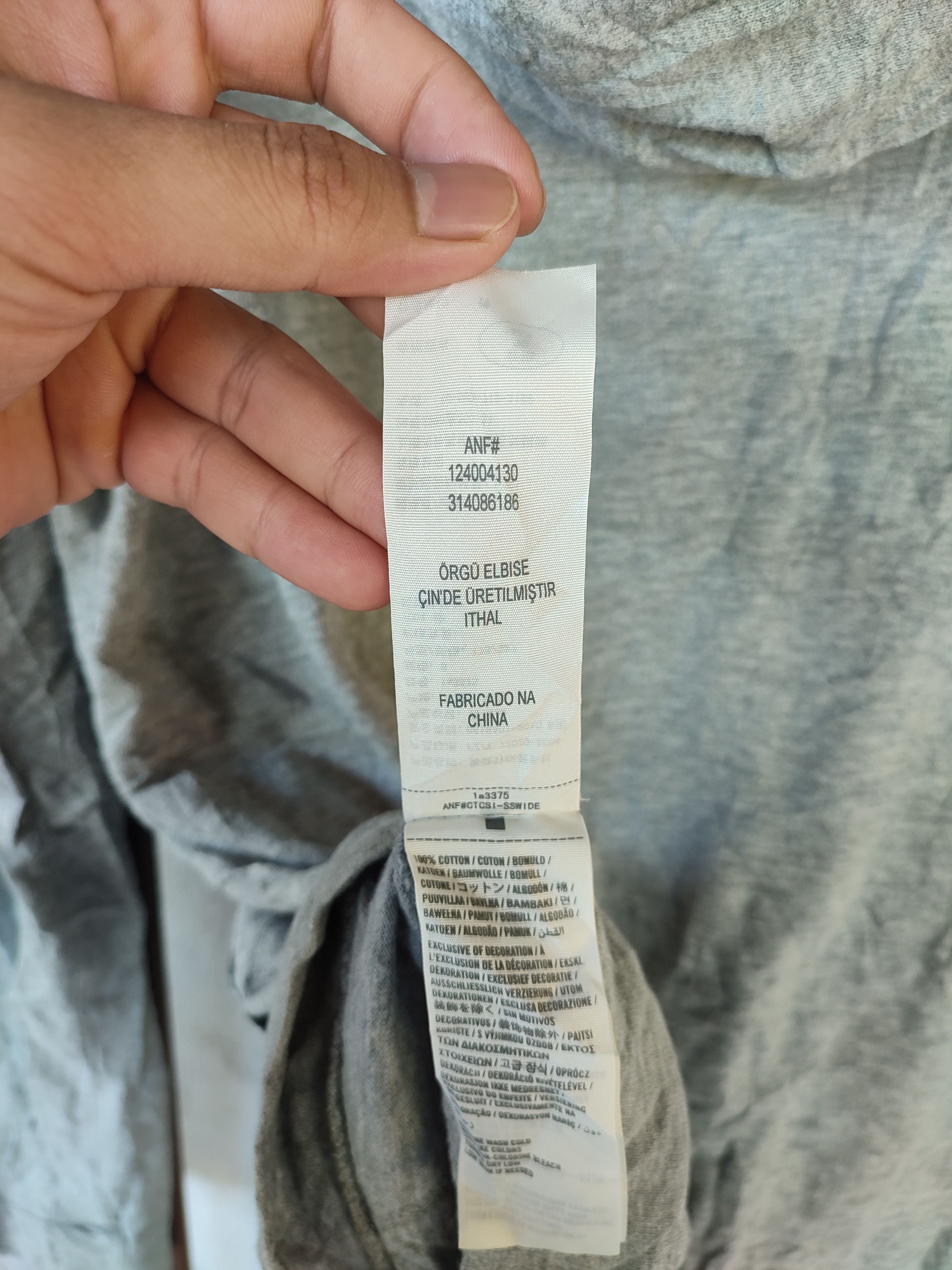 Abercrombie & Fitch Vintage Abercrombie and Fitch Embroidery Hoodies Size US S / EU 44-46 / 1 - 9 Thumbnail