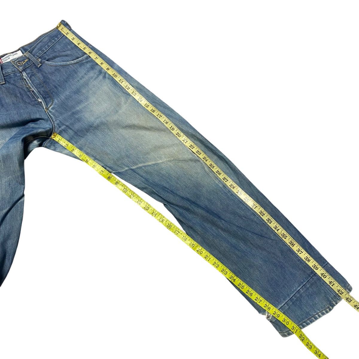 Levi's Vintage Levis Engineered Distressed Jeans Size US 30 / EU 46 - 16 Thumbnail