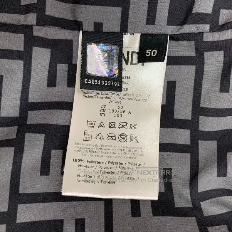 Fendi Fendi Black Lining Logo Full Print Hooded Long Sleeve Down Size US M / EU 48-50 / 2 - 6 Thumbnail