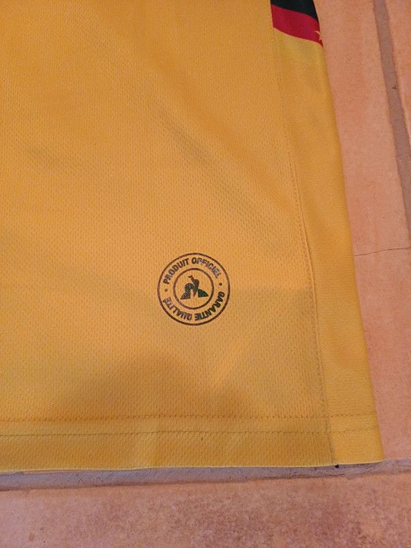 Le Coq Sportif Cameroon 2019 Africa Cup away shirt Size US XL / EU 56 / 4 - 6 Thumbnail